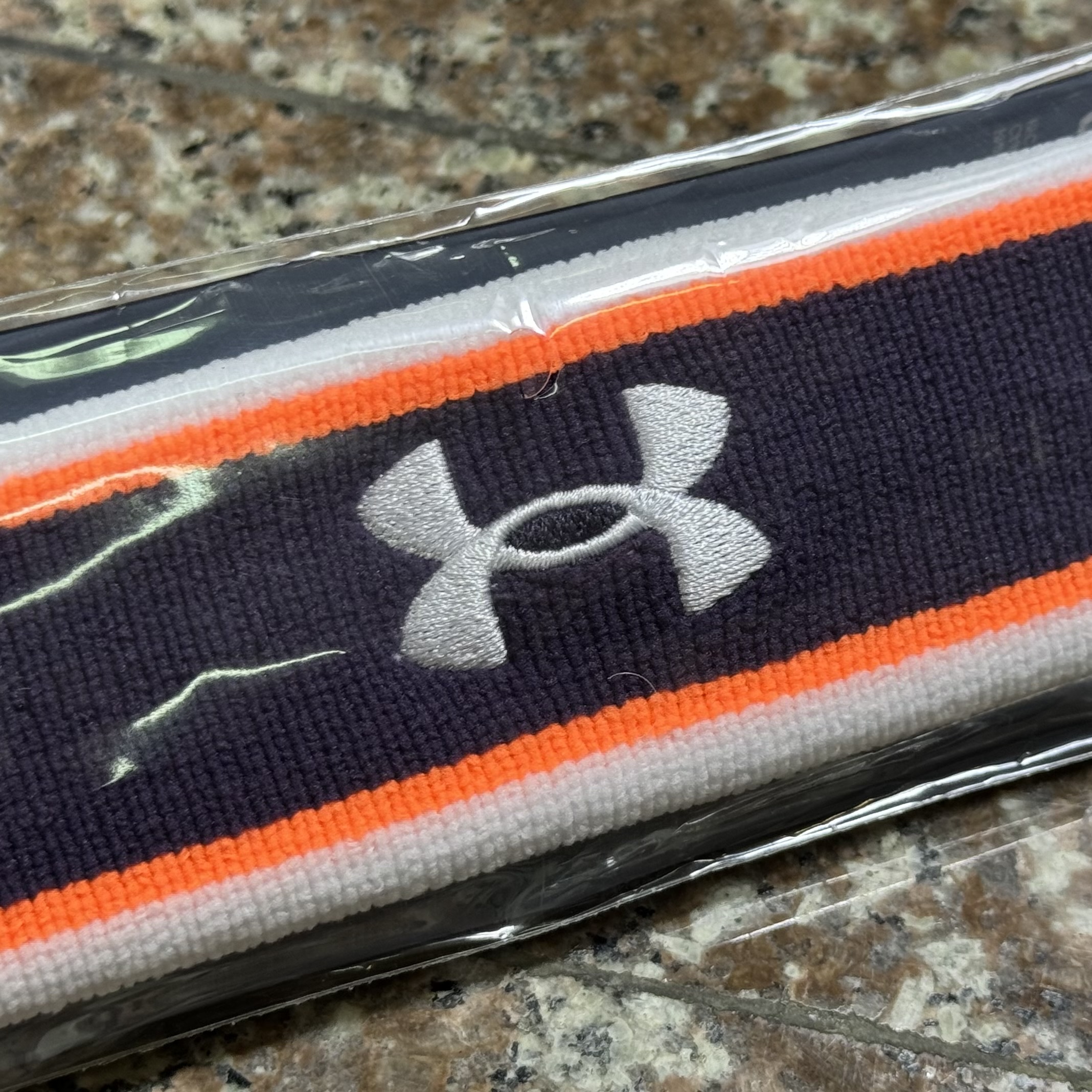 ผ้าคาดศีรษะ Under Armour Performance Headband ‘LIMITED’