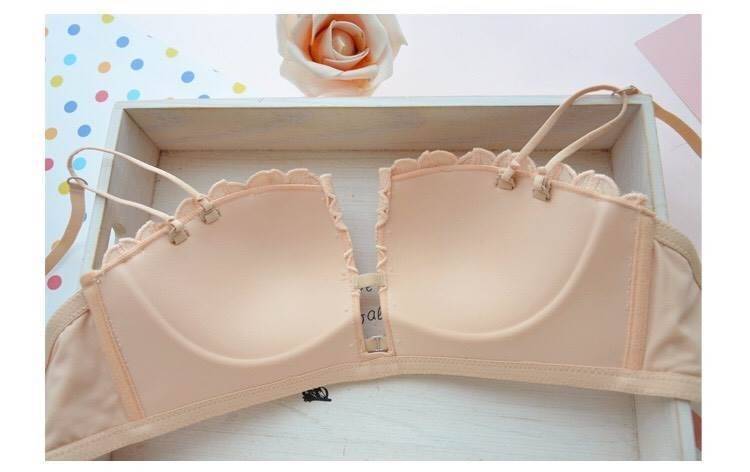 ชุดชั้นในเซ็กซี่ ไม่มีโครง