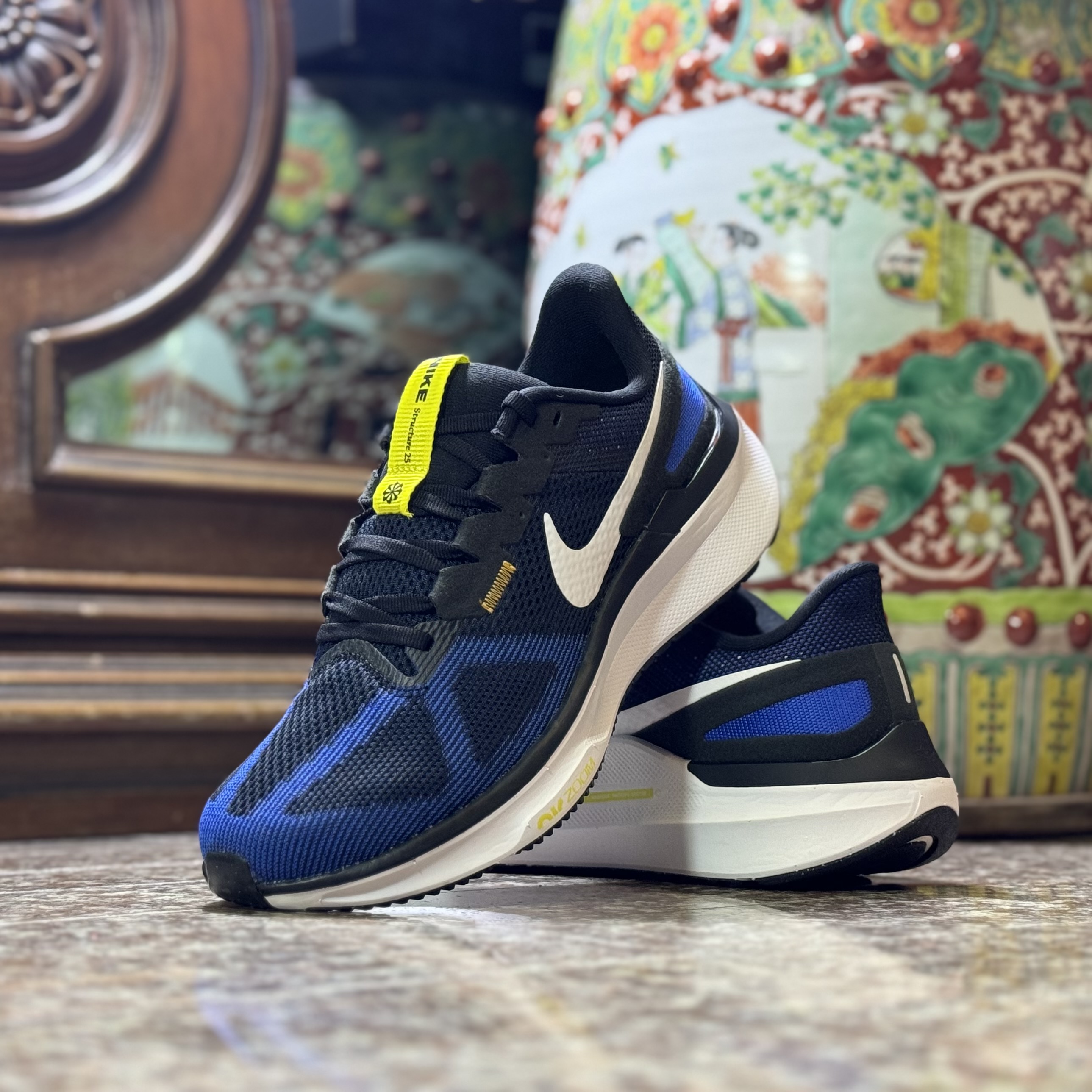 รองเท้าวิ่ง Nike Air Zoom Structure 25 (M7.5US)