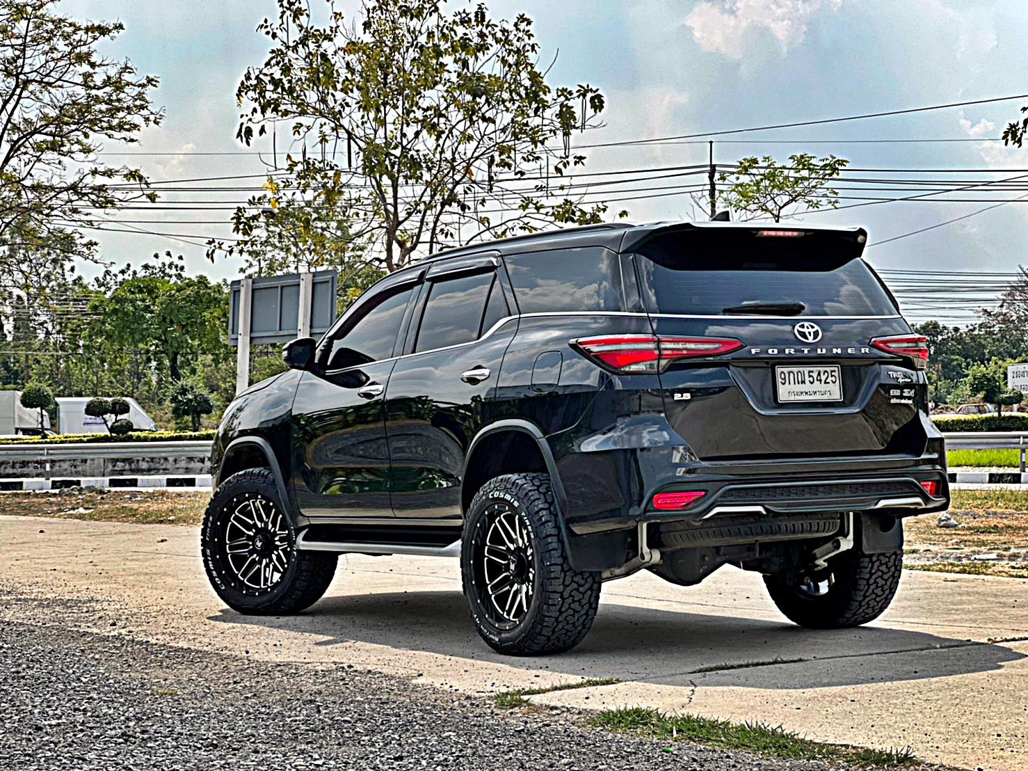 FORTUNER ทรงเมกา