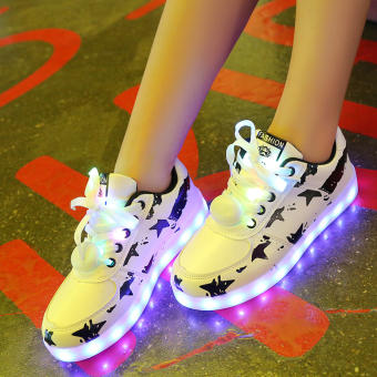 รองเท้าผ้าใบหญิง มีไฟ led เรืองแสงในเวลากลางคืน (สีดำและสีขาว) (สีดำและสีขาว)