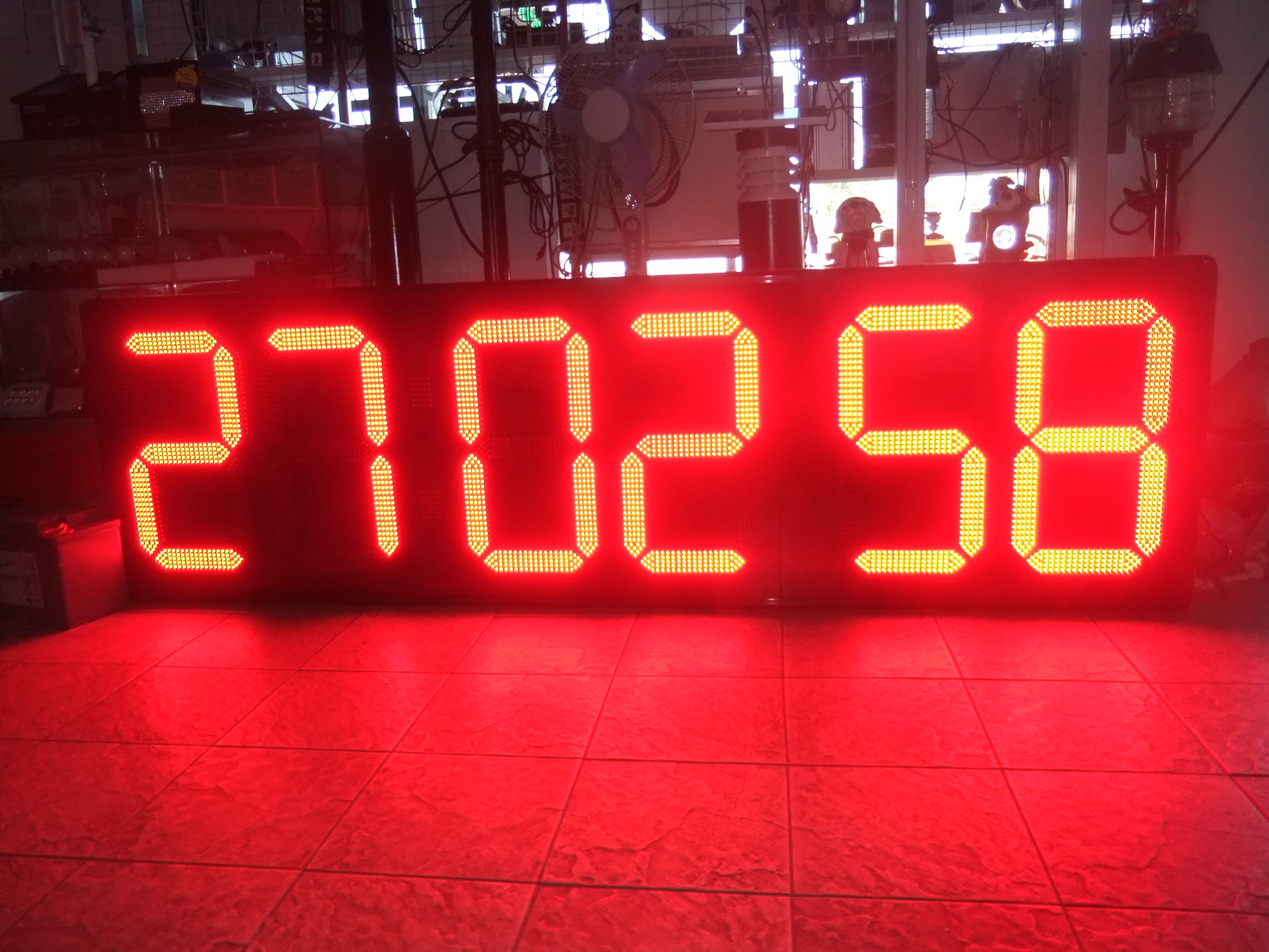 นาฬิกาดิจิตอลLED 20นิ้ว 6หลัก