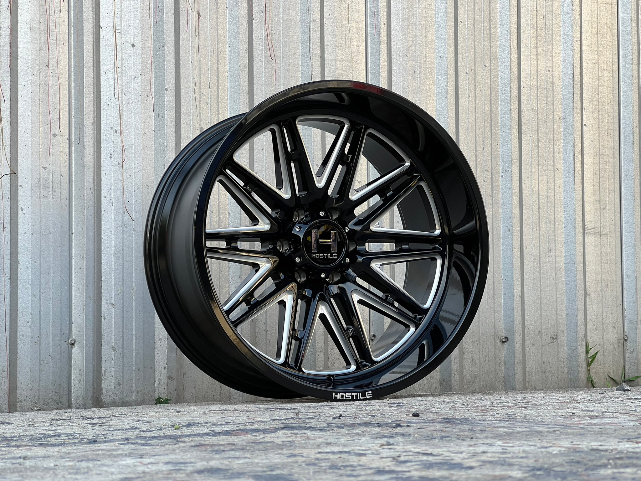 HOSTILE H126 ขอบ22 ล้อแท้ HOSTILE ต้อง STEP9 เท่านั้น