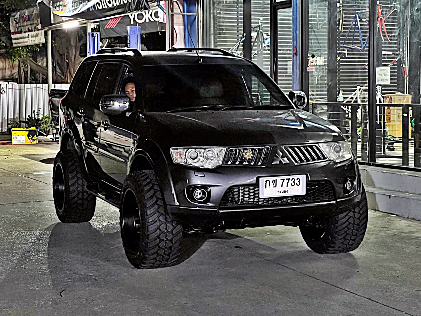 PAJERO_จองคิวจากระนอง ทำทรงเมกาที่ STEP9