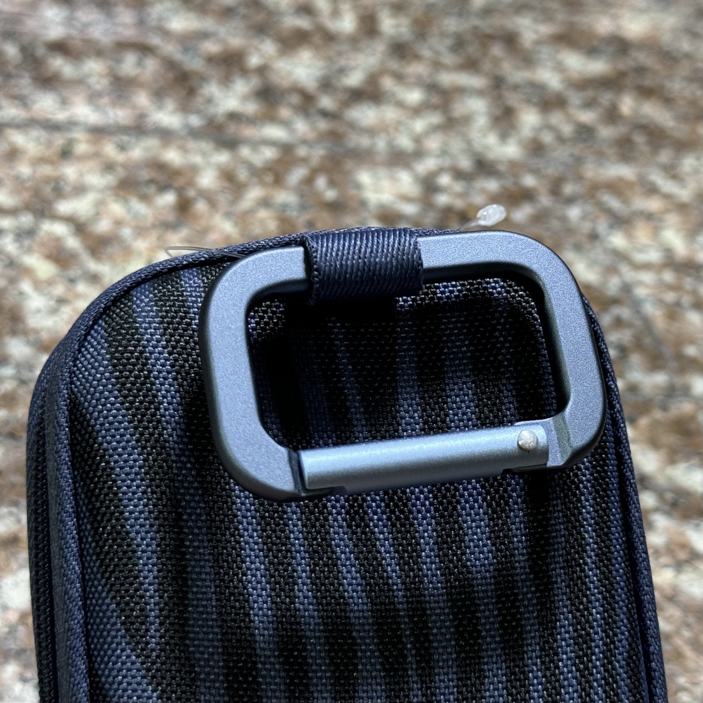 กระเป๋า Under Armour Contain Micro Bag ‘Camo’