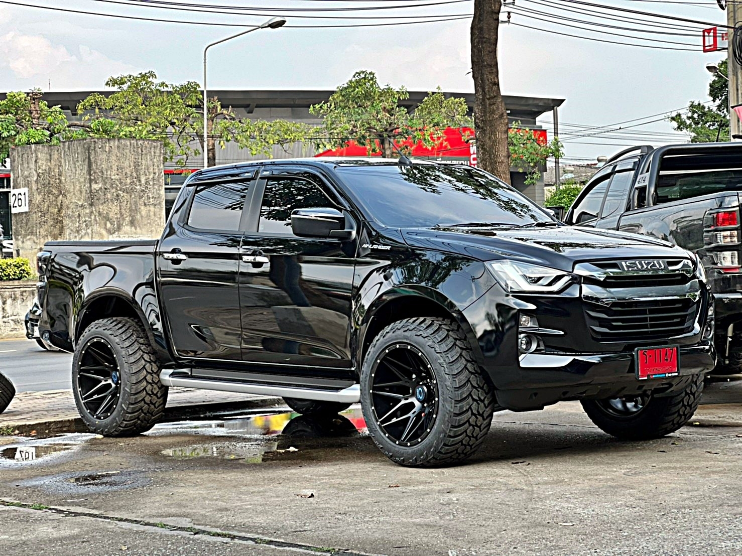 D-MAX 1.9 จัดทรงเมกา อย่างเทพ ที่ STEP9