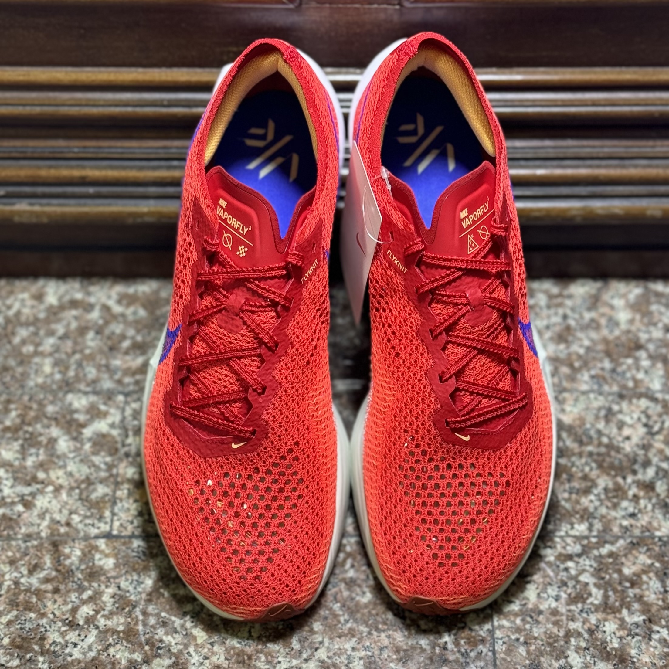 รองเท้าวิ่ง Nike ZoomX Vaporfly Next% 3 (M10/11US)