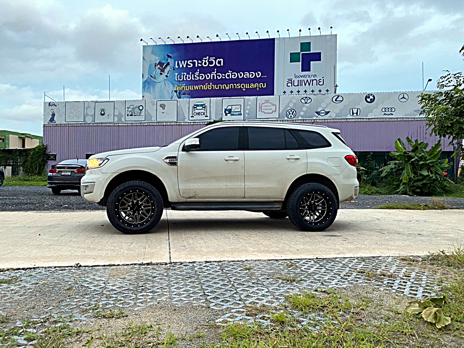 EVEREST ทรงเมกาขอบ20 ที่ STEP9