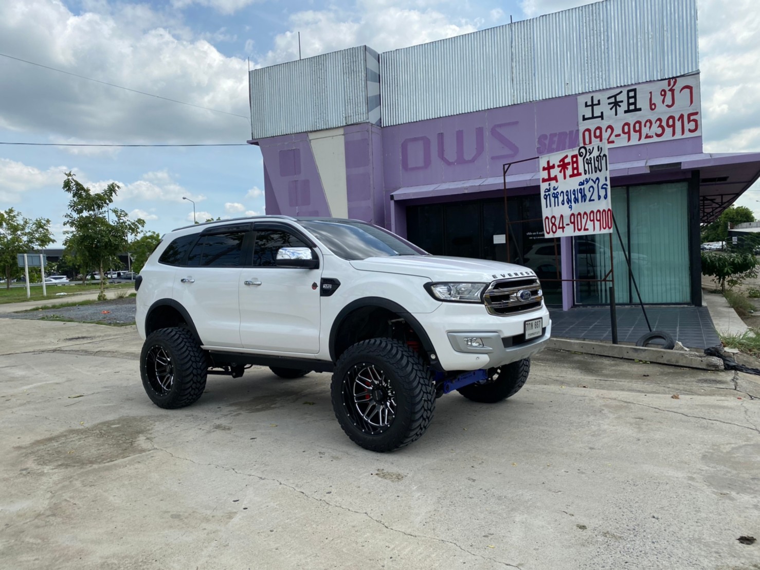 FORD EVEREST ยก6นิ้ว จัด FULLSET ที่ STEP9