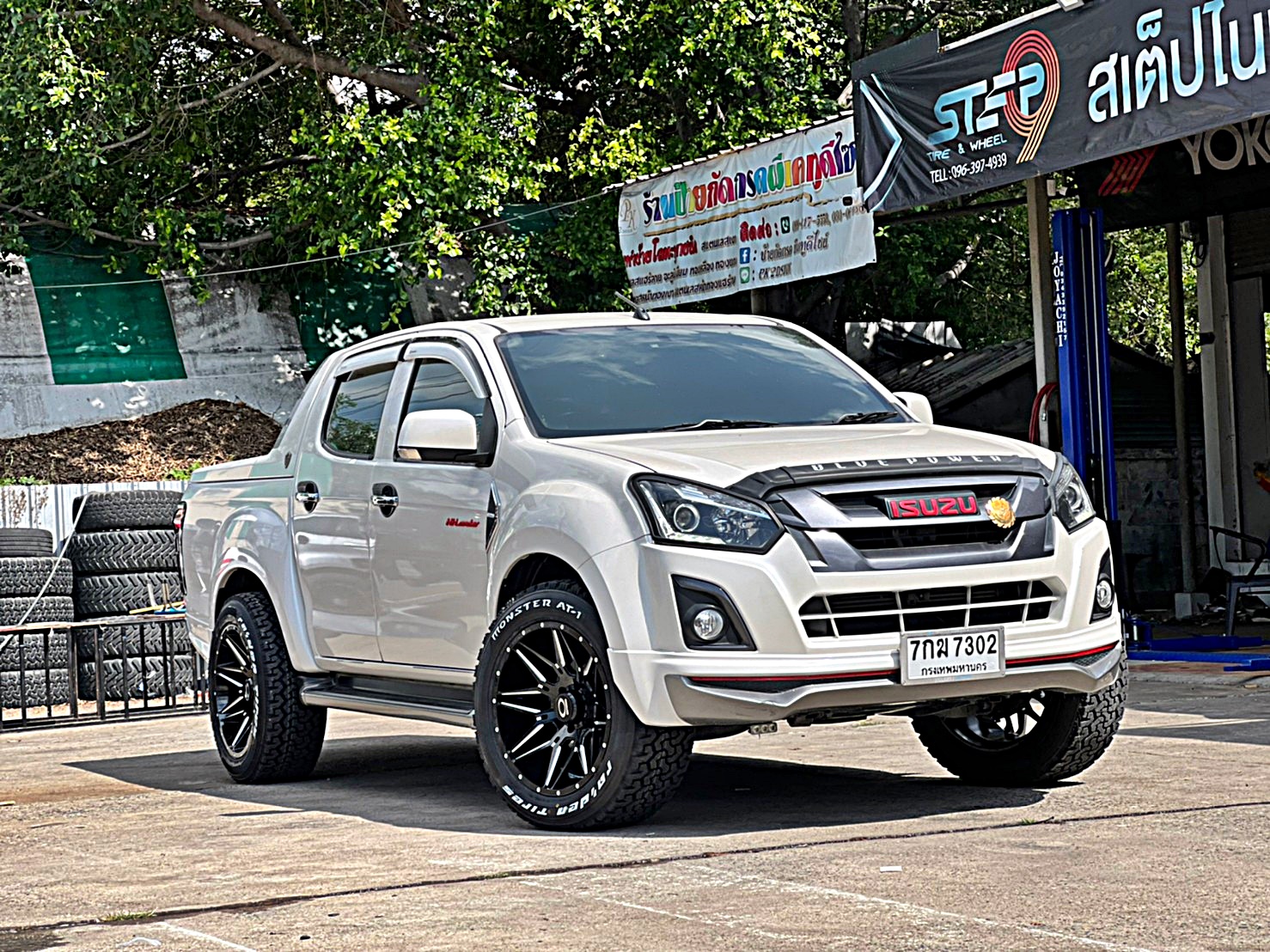 D-MAX แบบไม่ยก