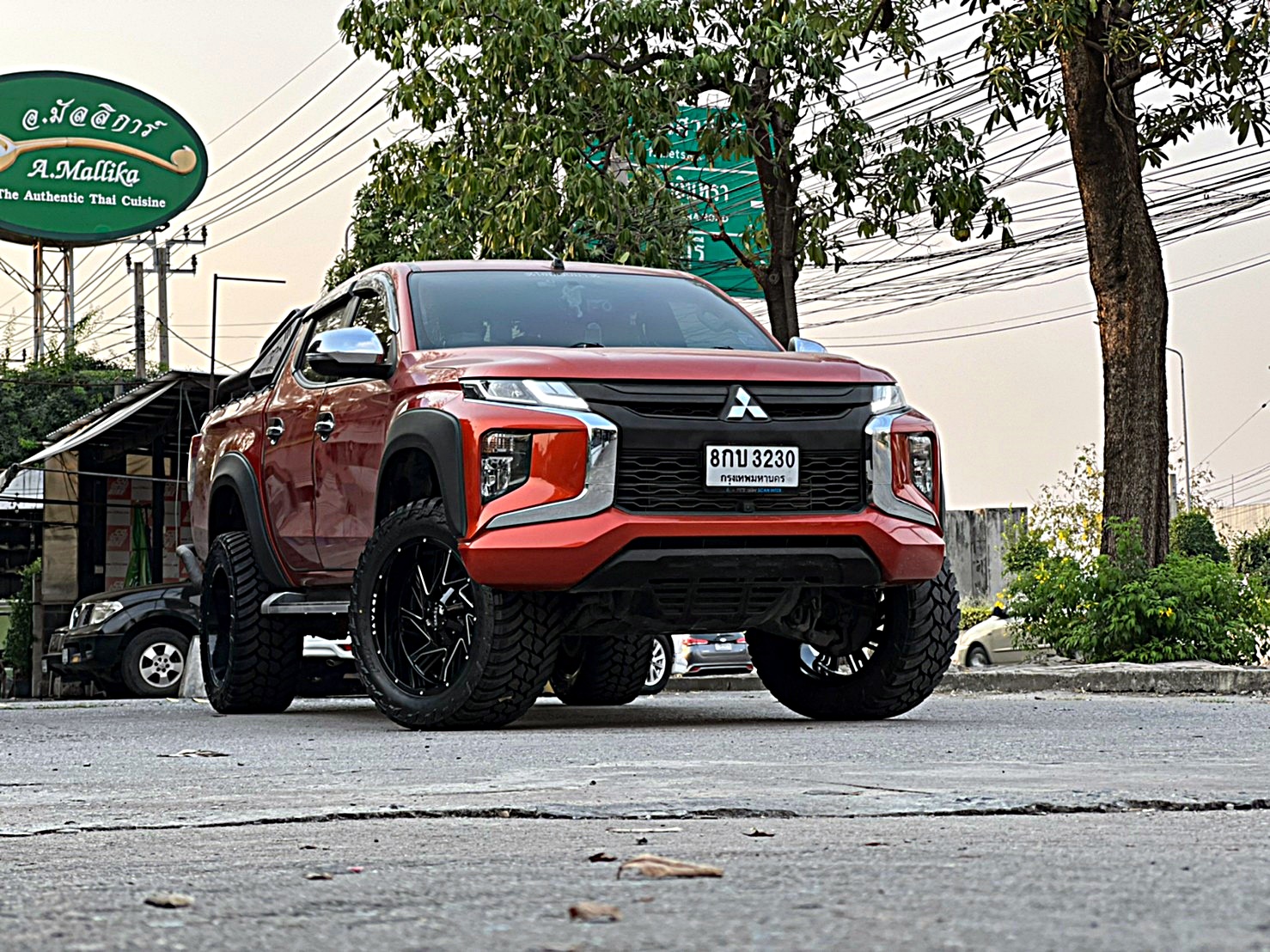 TRITON ทรงเมกา