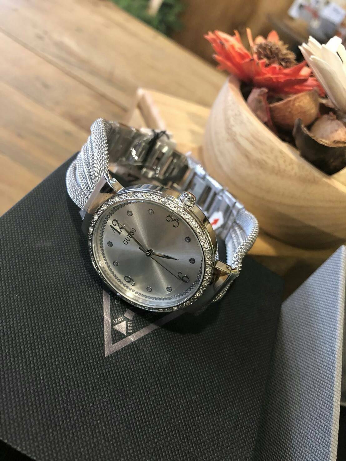 นาฬิกาผู้หญิง สายสแตนเลส