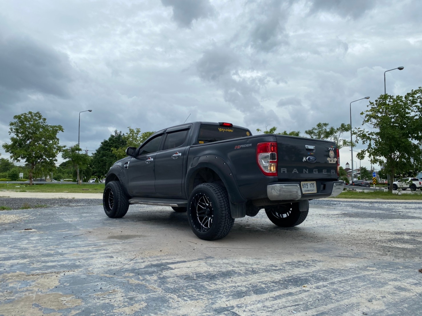 FORD ทรงเมกา ล้อเทพลึกสุดตาราง