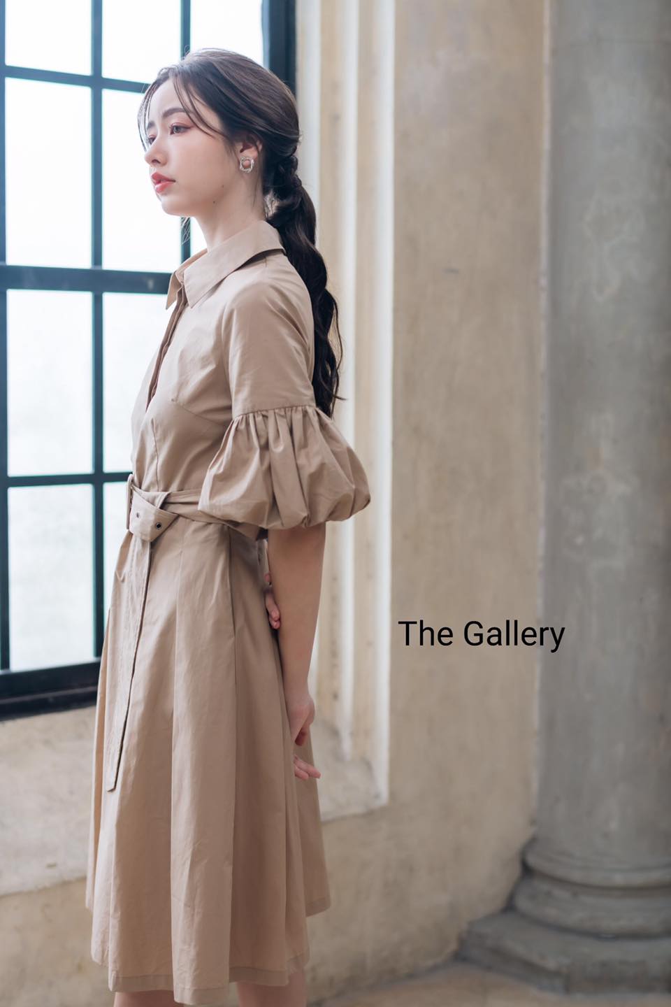 เดรสเชิ้ตสุดเก๋ ใส่ง่ายใส่สบาย จะใส่ทำงาน เดินเล่นช้อปปิ้ง หรือวันพักผ่อนได้หมด ถ้าใครอยากได้ลุคสุดชิลล์แต่ไม่ทิ้งลายสาวสายแฟ ขอบอกเลยชุดนี้ห้ามพลาด