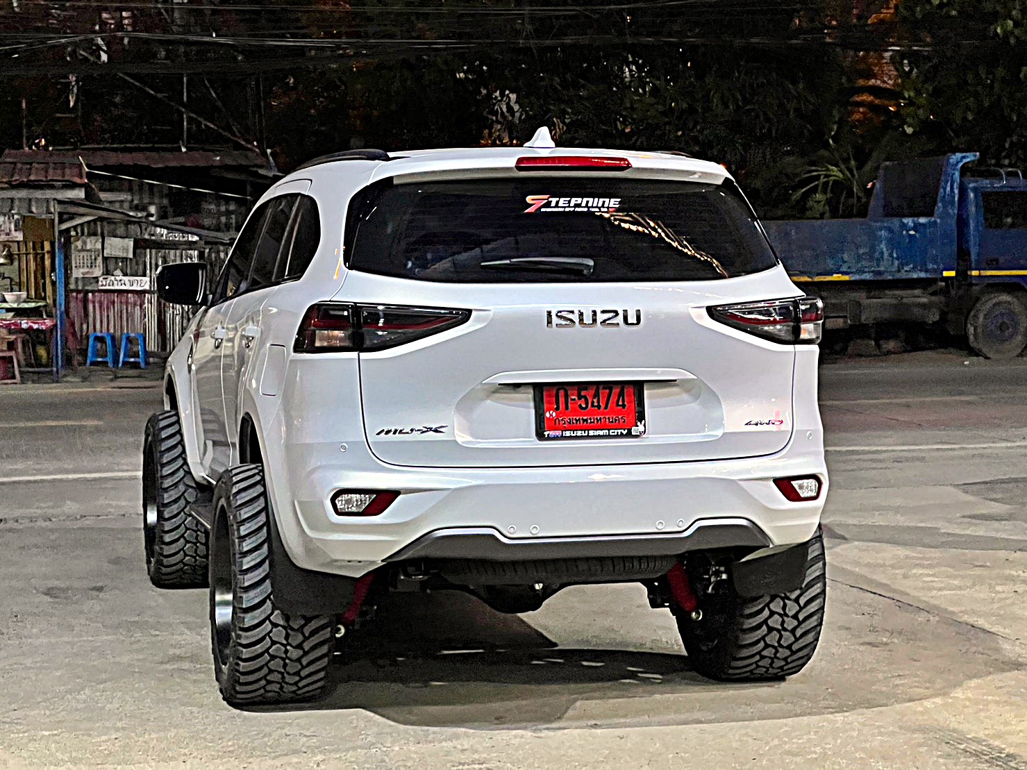 ล้อแท้ HOSTILE H113 ขอบ22 ใส่ MU-X แต่งเมกา