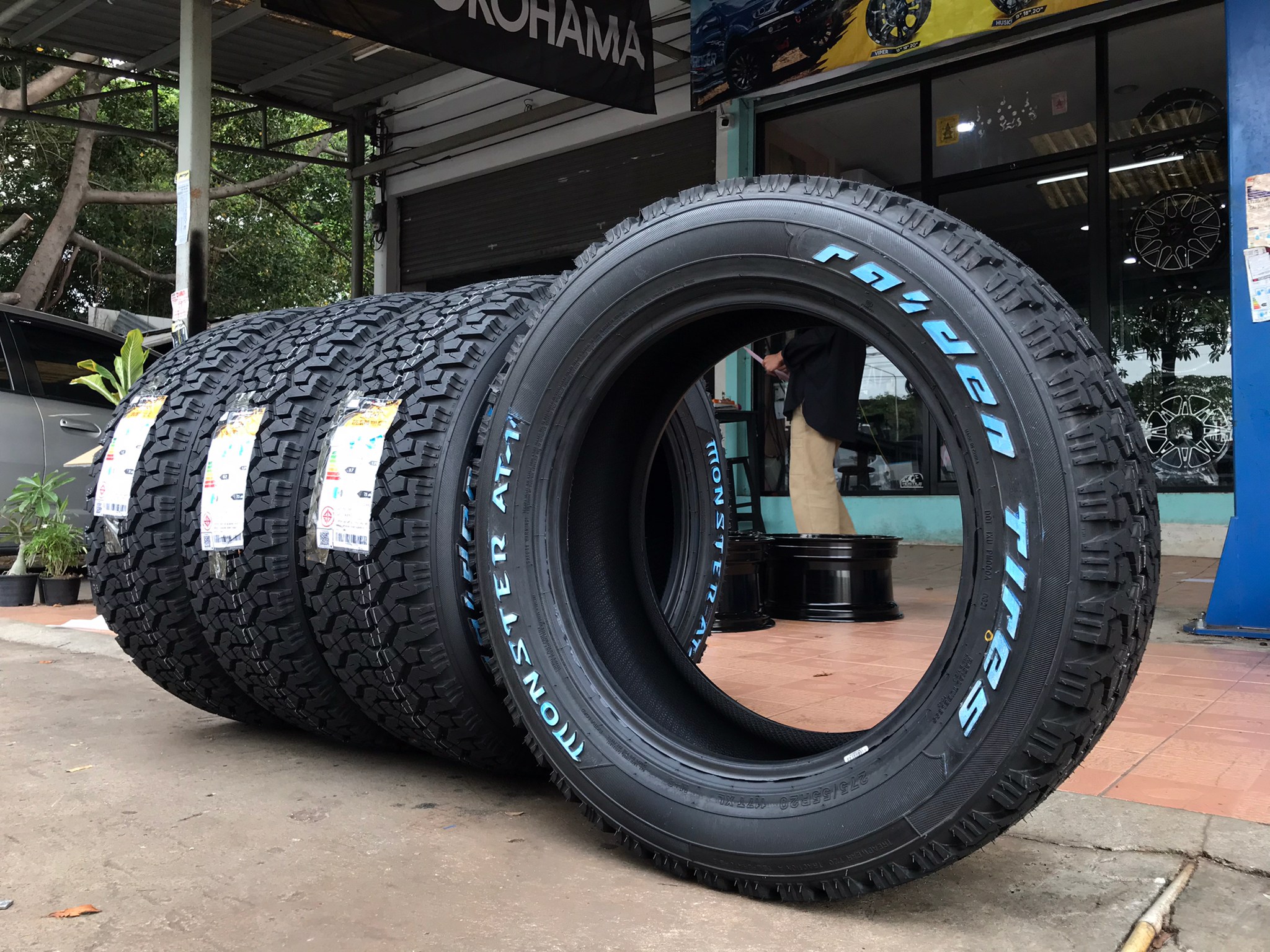 MONSTER 275/55-20 AT1 ราคาถูกสุดที่ STEP9