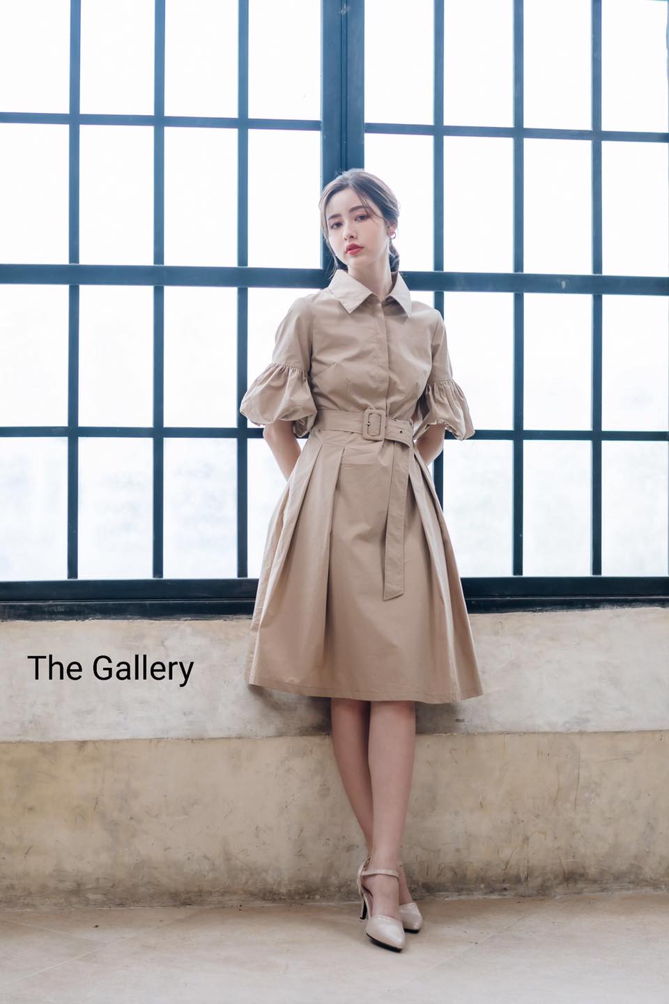เดรสเชิ้ตสุดเก๋ ใส่ง่ายใส่สบาย จะใส่ทำงาน เดินเล่นช้อปปิ้ง หรือวันพักผ่อนได้หมด ถ้าใครอยากได้ลุคสุดชิลล์แต่ไม่ทิ้งลายสาวสายแฟ ขอบอกเลยชุดนี้ห้ามพลาด