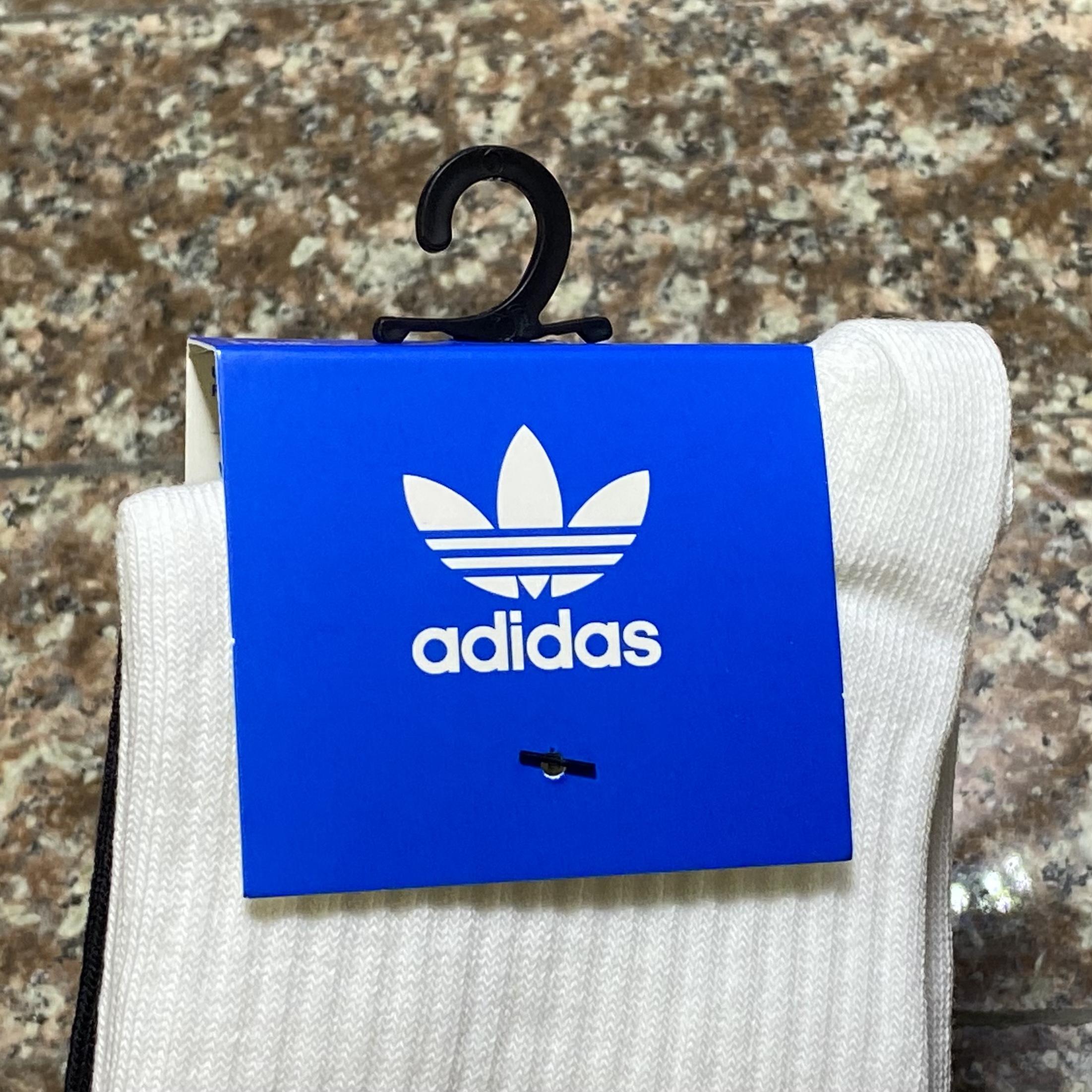 ถุงเท้า Adidas Originals “Monogram” Crew Socks #แพคคู่ (M)