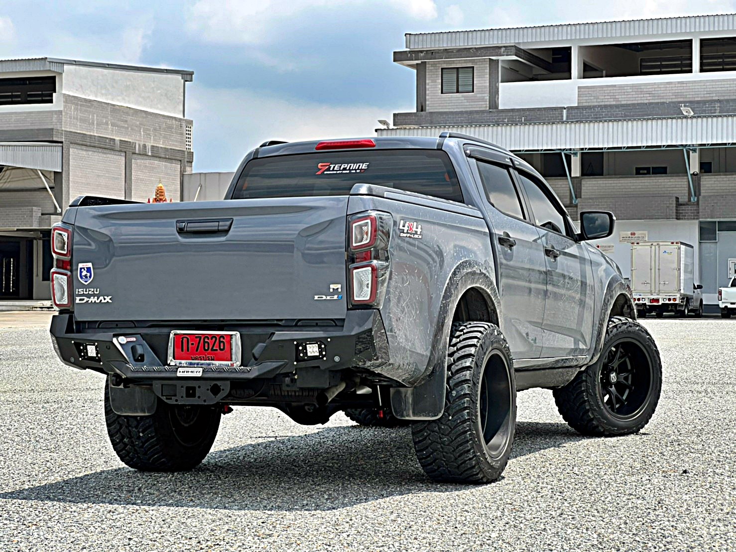 D_MAX_ทะเบียนนครปฐม ทำทรงเมกาที่ STEP9