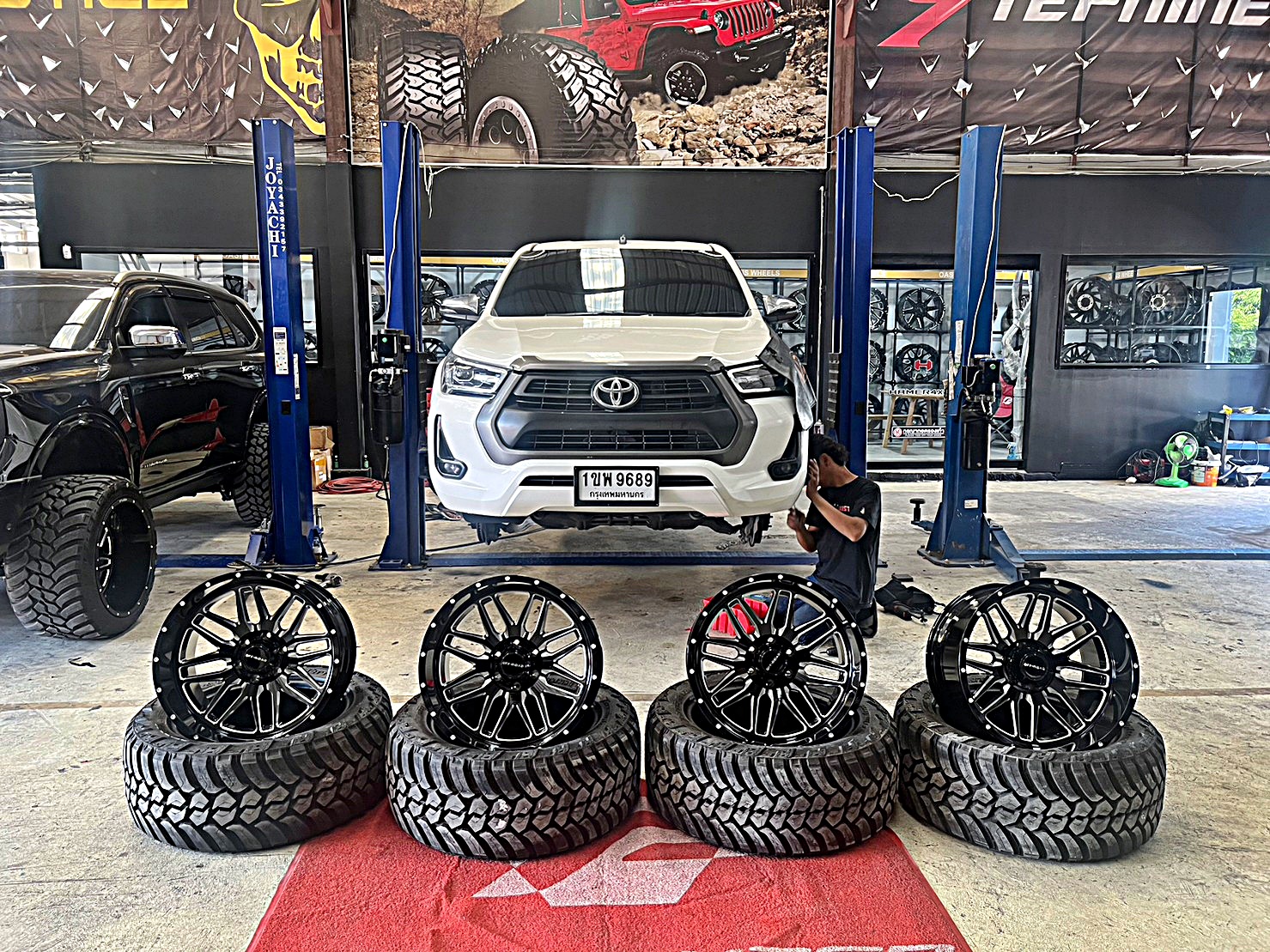 TOYOTA REVO ทรงเมกาที่ STEP9