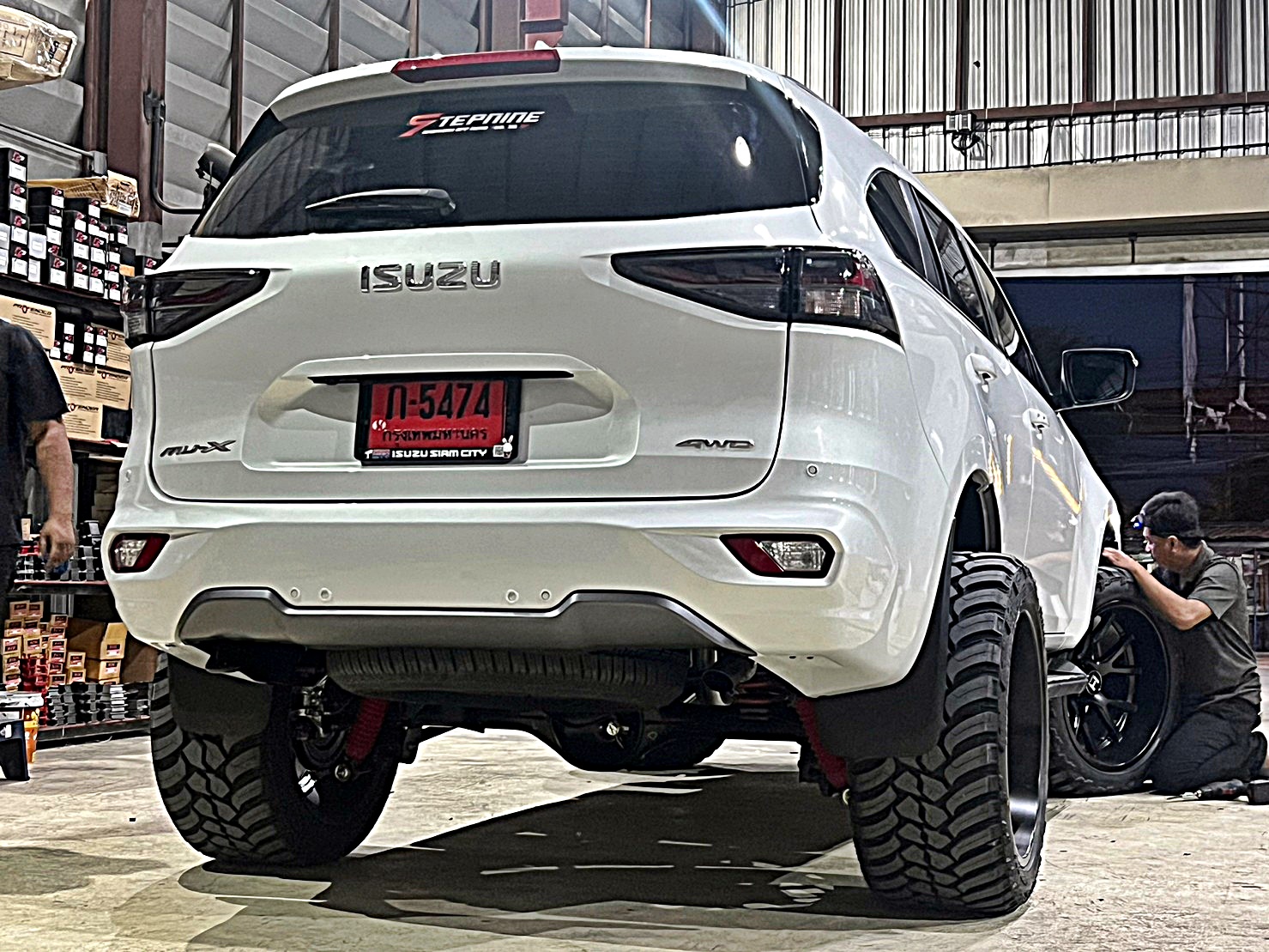 ล้อแท้ HOSTILE H113 ขอบ22 ใส่ MU-X แต่งเมกา