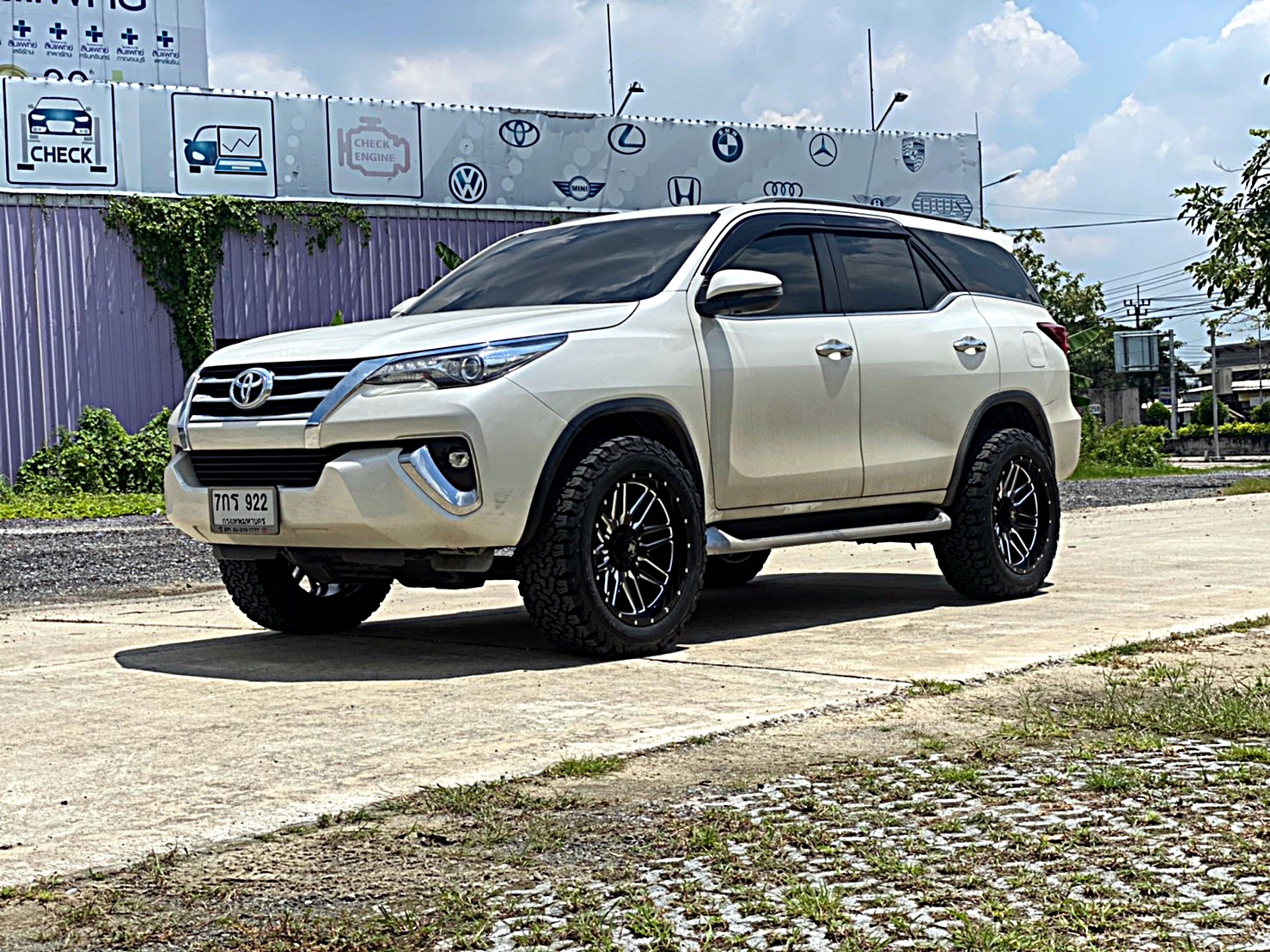FORTUNER ล้อขอบ20 OFFROAD ที่ STEP9