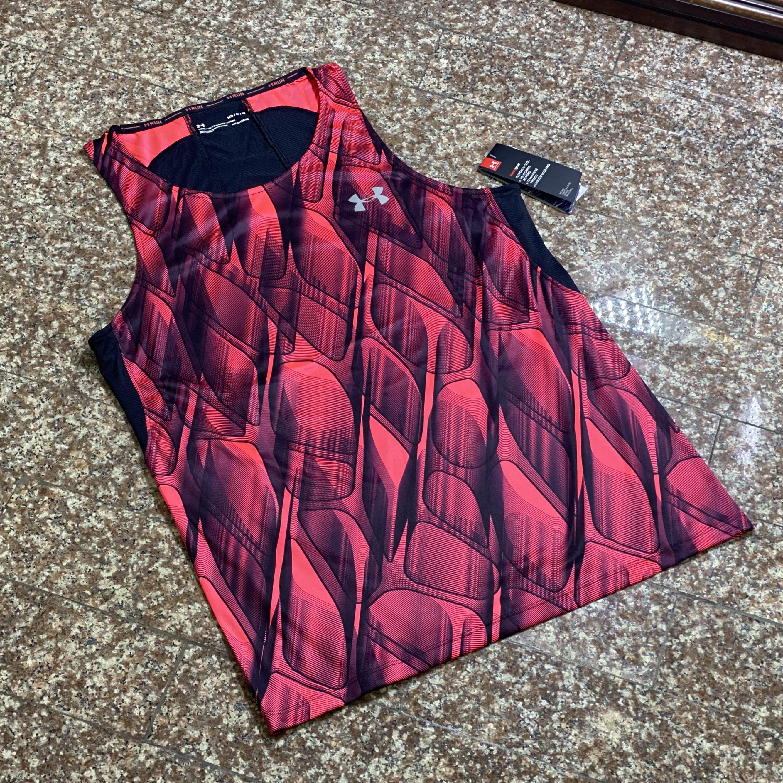 เสื้อวิ่ง Under Armour Qualified Iso-Chill Running Singlet (LG)