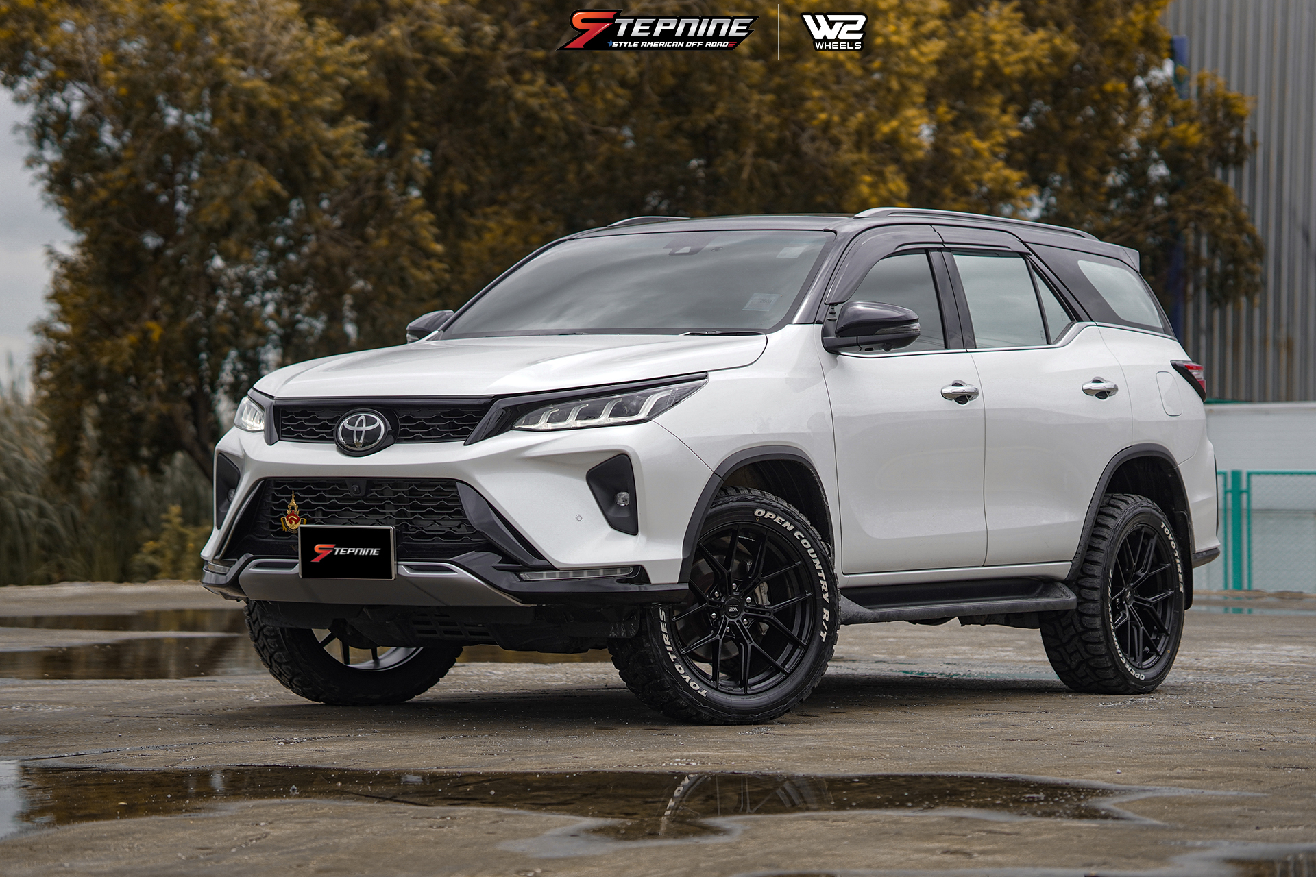 Toyota Fortuner ล้อ W2 ขอบ20" จับคู่ยาง TOYO RT หล่อ เฉียบคม ทุกมิติ ต้องที่ STEP9 เท่านั้น!
