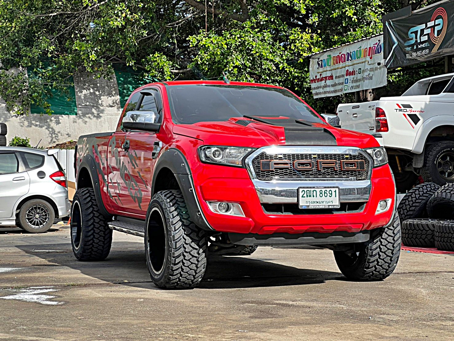FORD_RANGER_ทรงเมกาจองคิวมาจากลำพูน