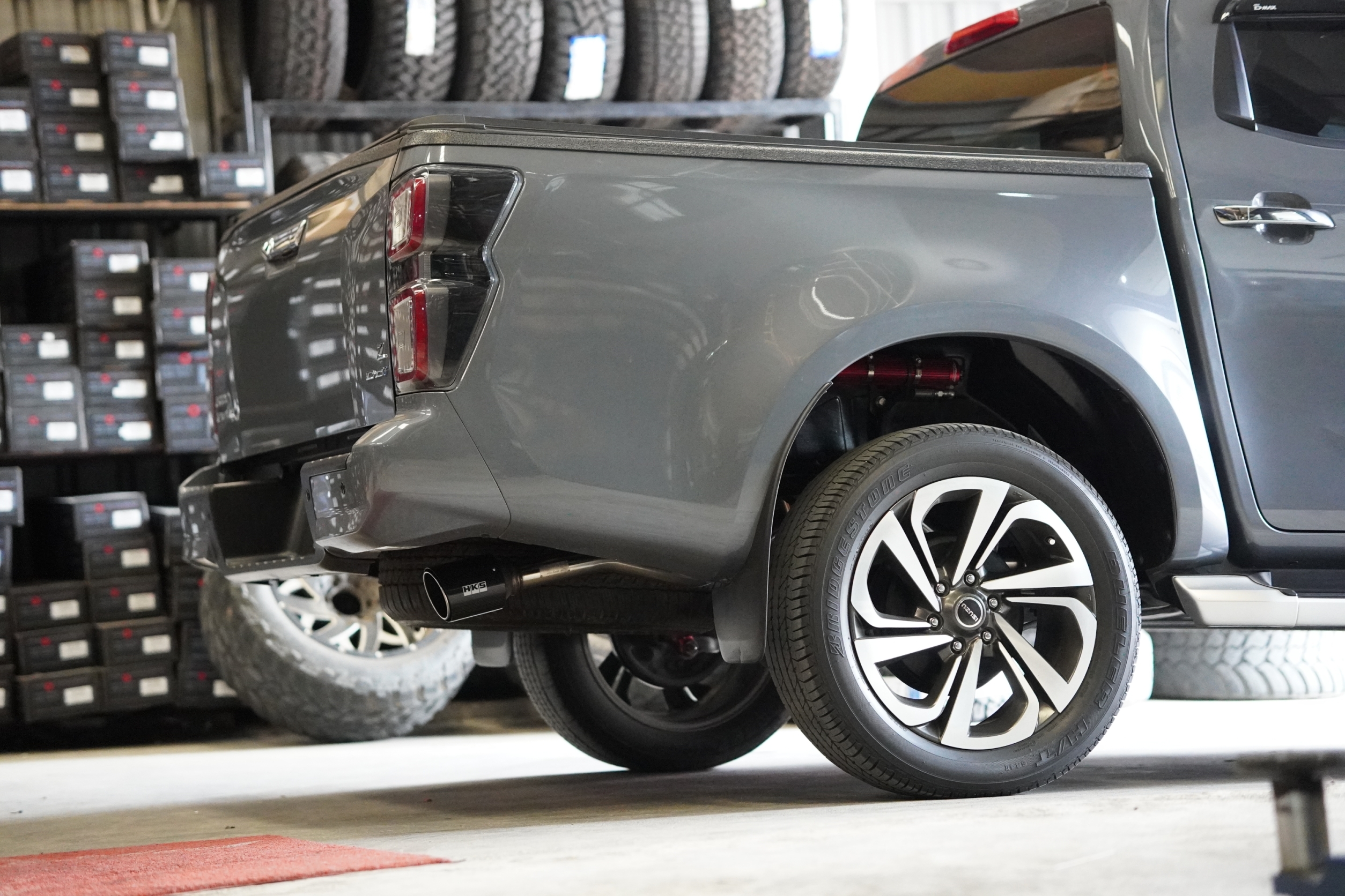 ท่อ HKS ใส่ D-MAX 1.9 ราคาพิเศษที่ STEP9