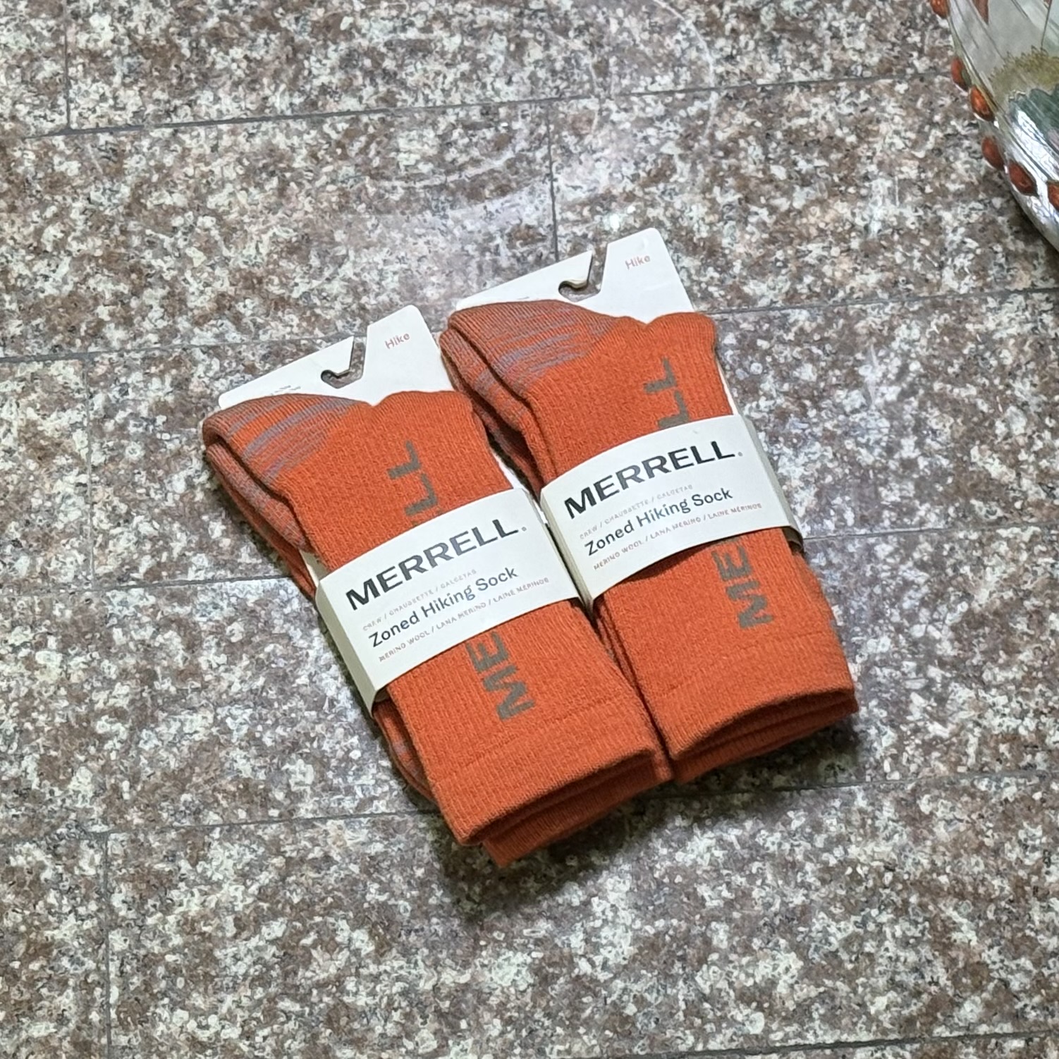 ถุงเท้าวิ่ง Merrell Zoned Hiking Crew Socks ‘ORANGE’ (M)