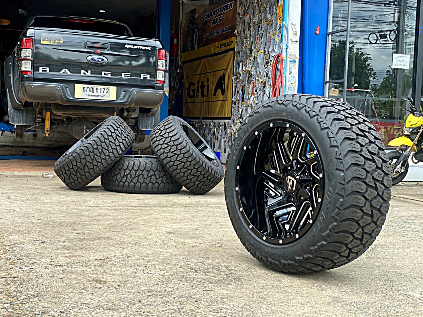 FORD WILDTRAK จัดทรงเมกาที่ STEP9