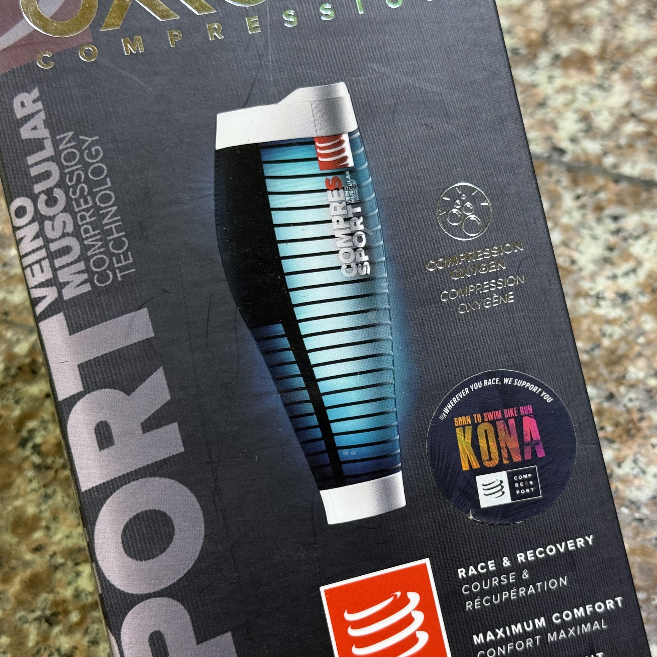 ซัพพอร์ตน่อง Compressport R2 Oxygen Calf Sleeve (T3,T4)