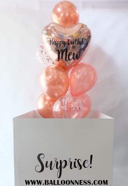เซทหัวใจขนาด24นิ้ว จัดช่อรวม9ใบ1ช่อใส่กล่องเซอร์ไพร์ / Set Heart 24" 1bunch+Surprise Box