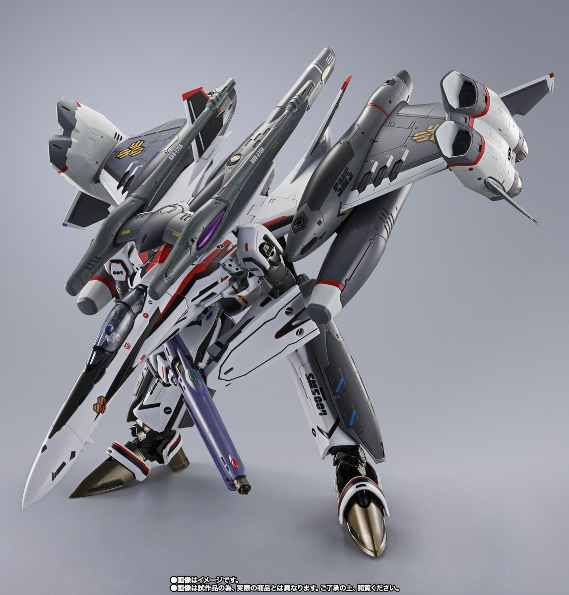 DX CHOGOKIN VF-25F TORNADO MESSIAH VALKYRIE (ALTO SAOTOME USE) REVIVAL VER.