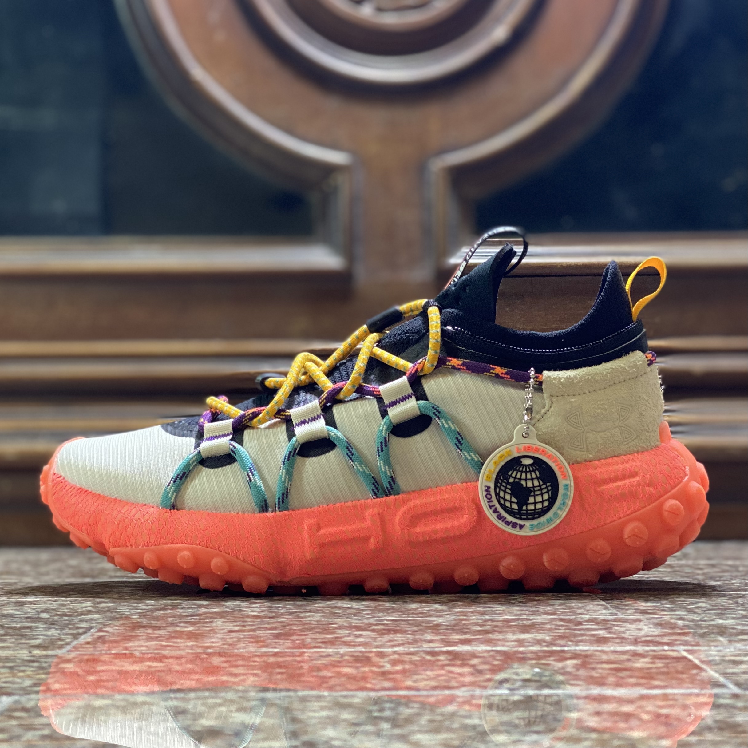 รองเท้าเดินป่า Under Armour HOVR Summit FT BHM ‘EXCLUSIVE’ (M8.5/9US)