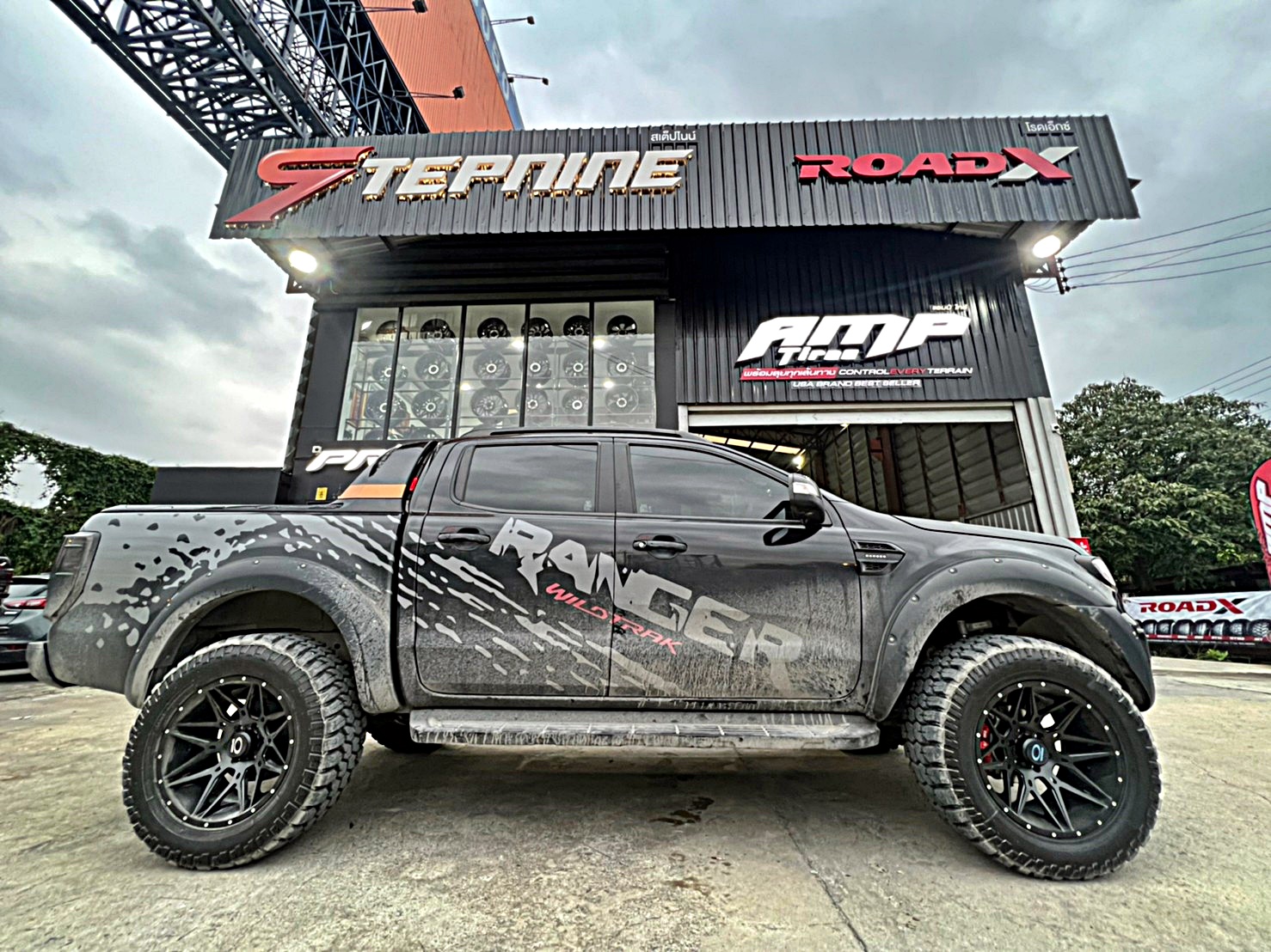 #FORD_RANGER_จองคิวมาจากขอนแก่น แต่งเมกาที่ STEP9