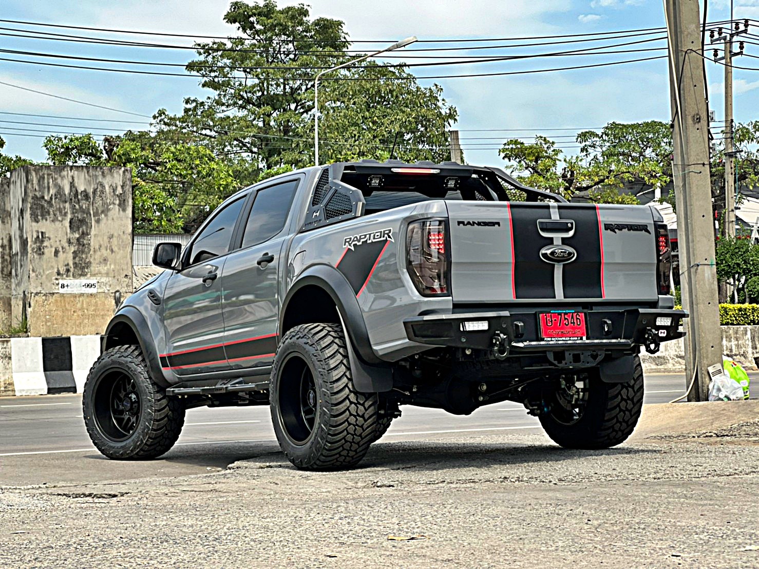FORD RAPTOR ชุดแต่งรอบคันที่ STEP9