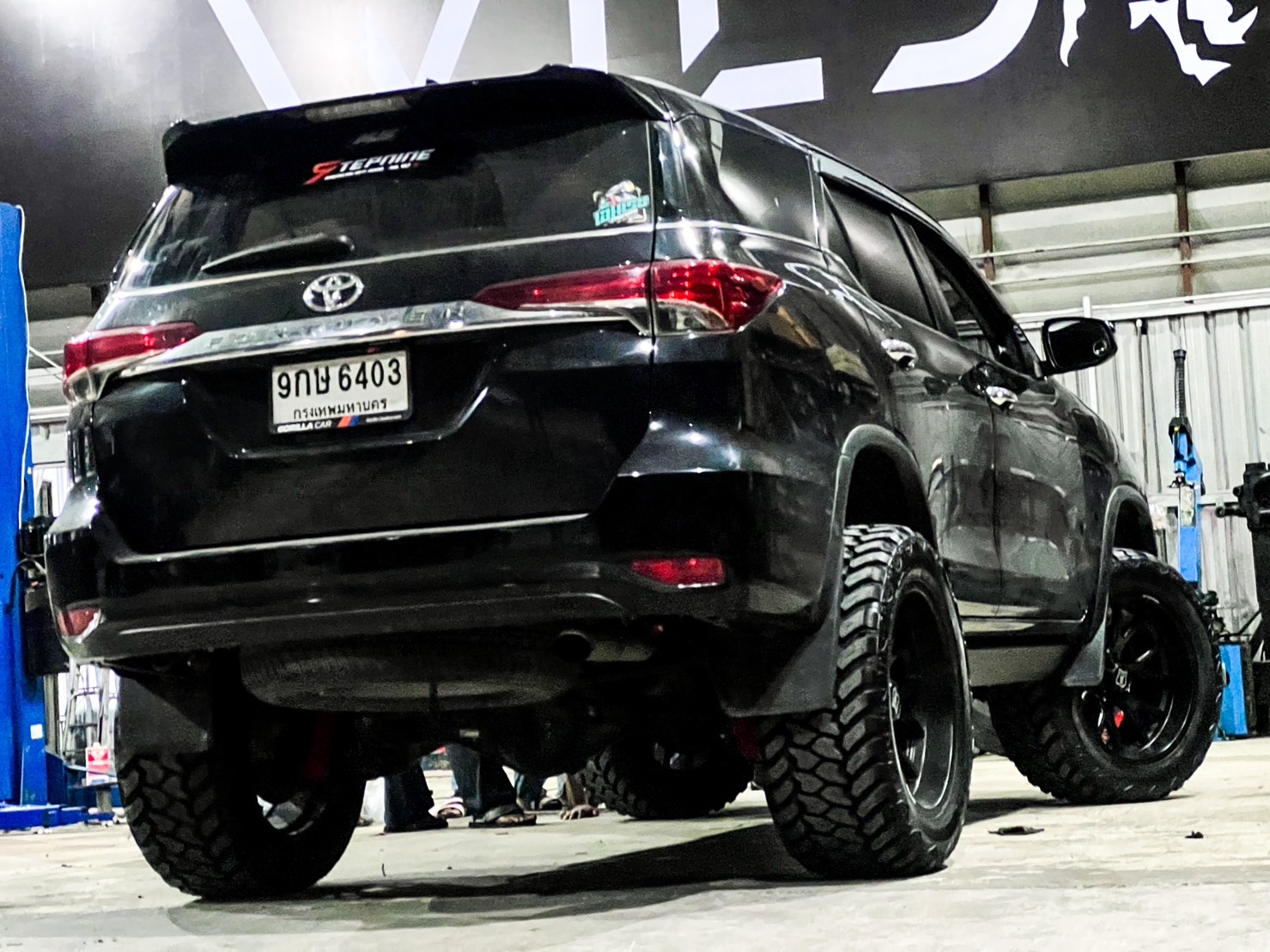 TOYOTA FORTUNER ทรงเมกา FC จองคิวมาจากเชียงใหม่