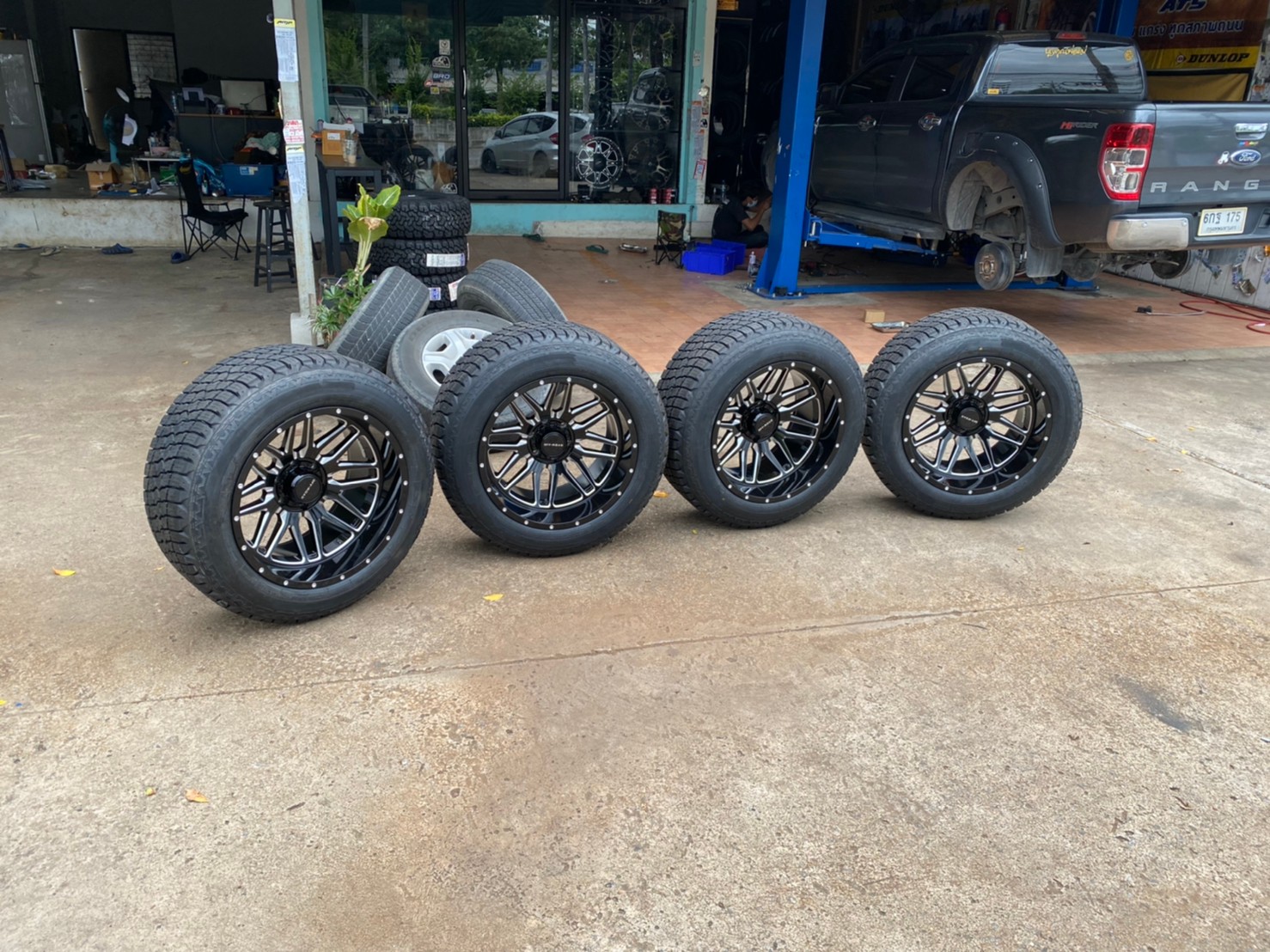 FORD ทรงเมกา ล้อเทพลึกสุดตาราง