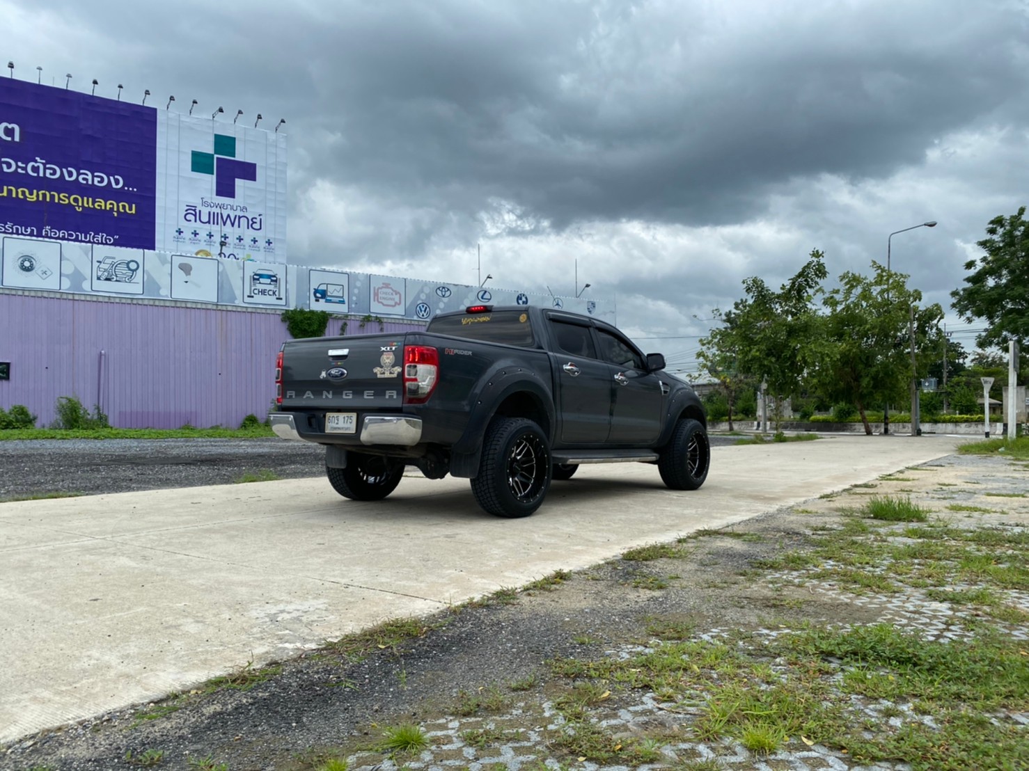 FORD ทรงเมกา ล้อเทพลึกสุดตาราง