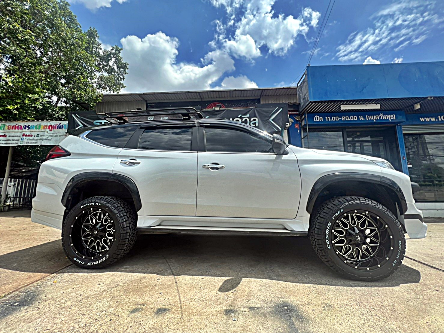 PAJERO_จองคิวจากประจวบ ทำทรงเมกาที่ STEP9