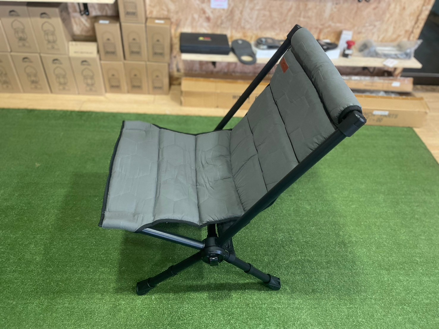 Wildland Mountain Table-X chair-Maxxequip