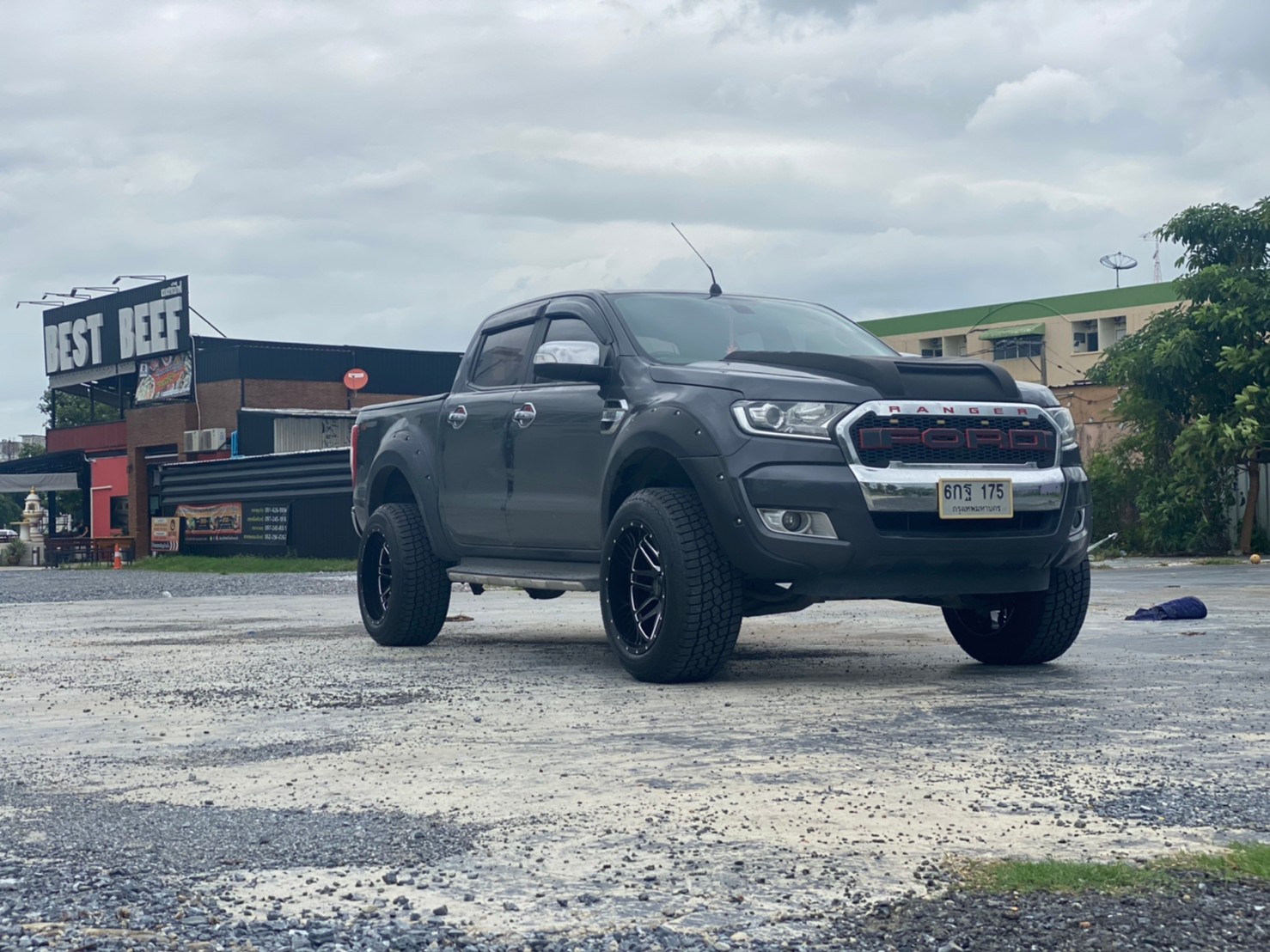 FORD ทรงเมกา ล้อเทพลึกสุดตาราง