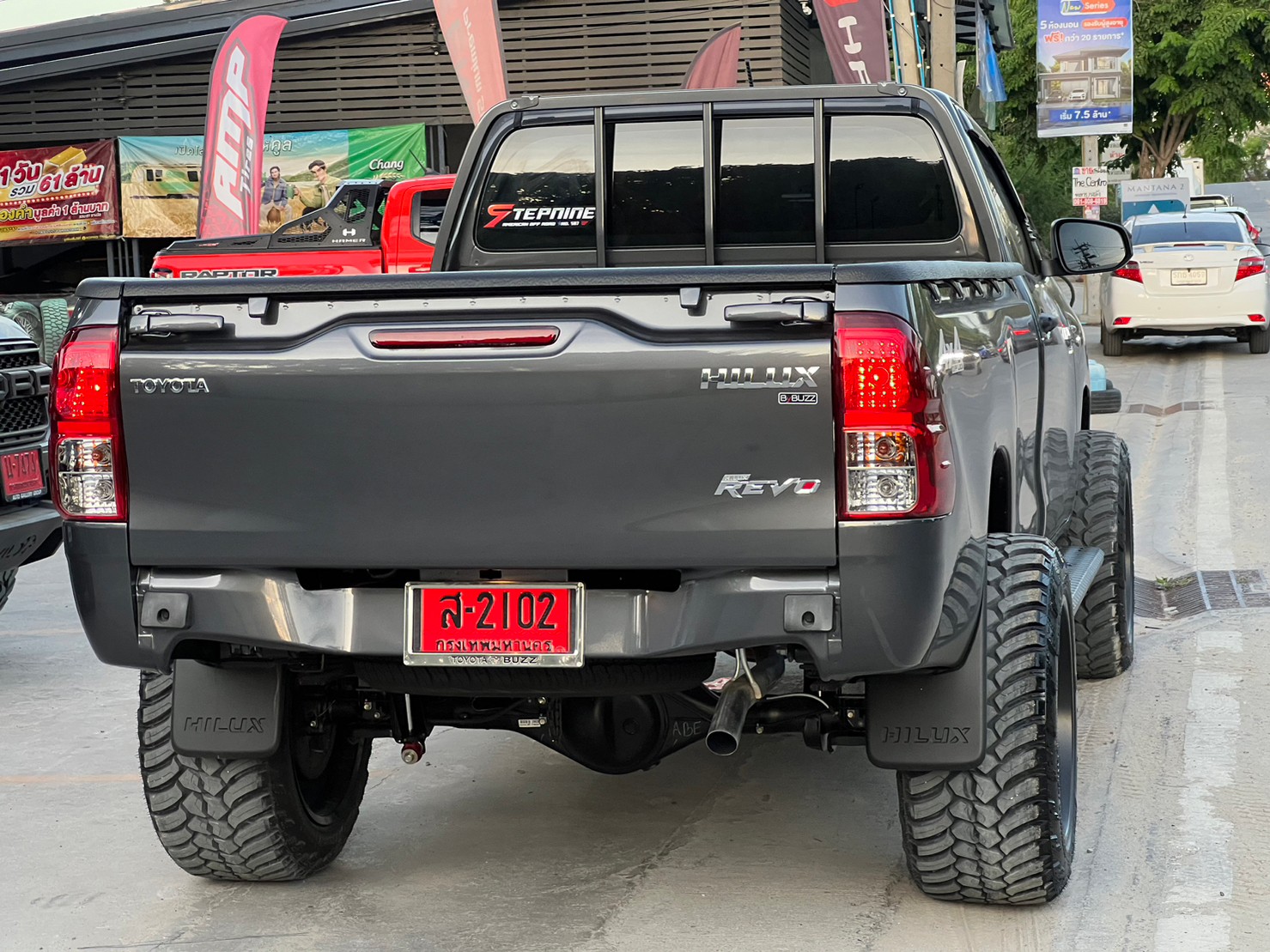 TOYOTA REVO หัวเดียว ทรงเมกา ที่ STEP9