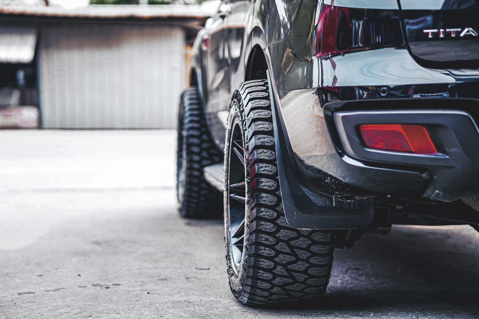 FORD EVEREST เดิมไม่ยก