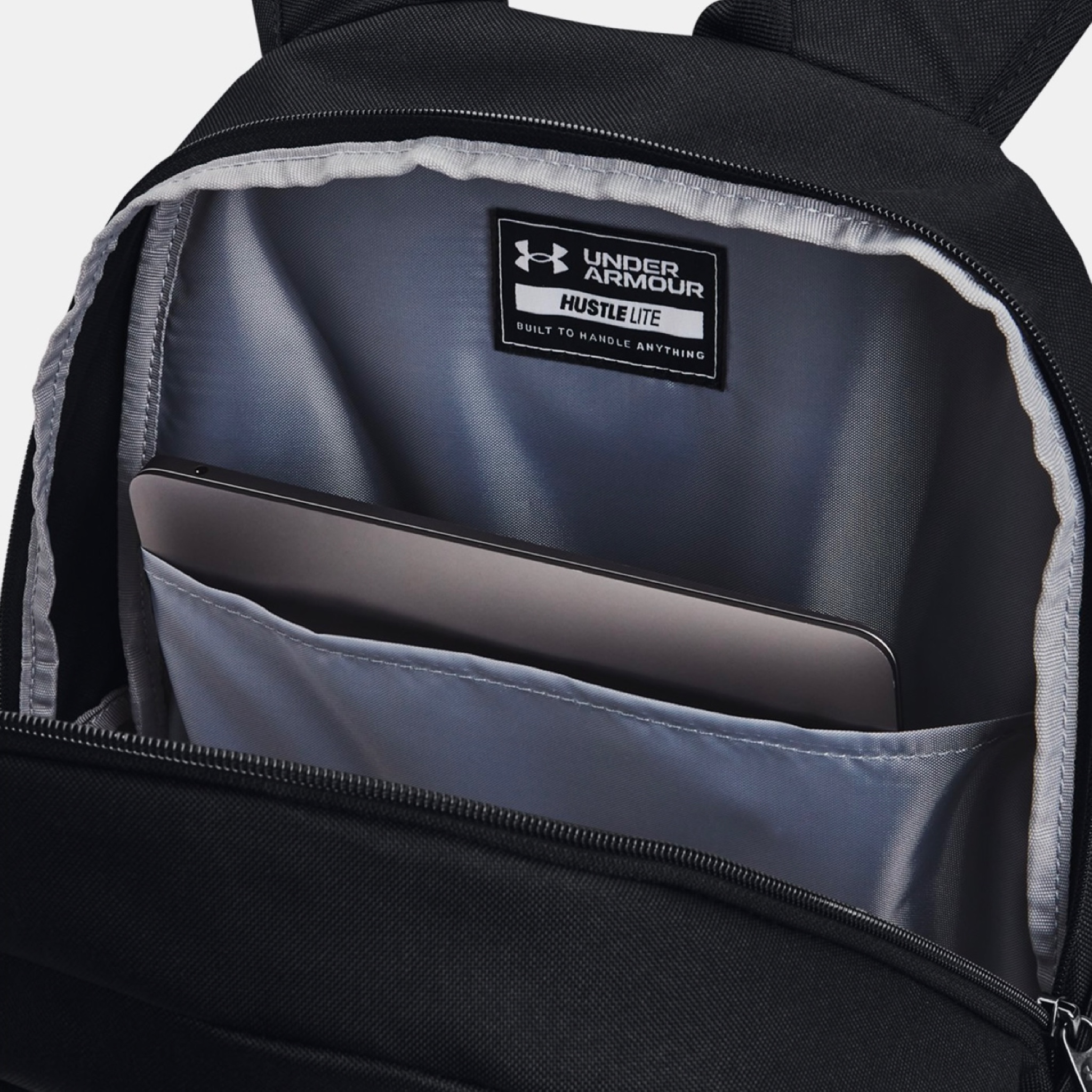 กระเป๋า Under Armour Hustle Lite BackPack ‘BLACK’ (26.5L)