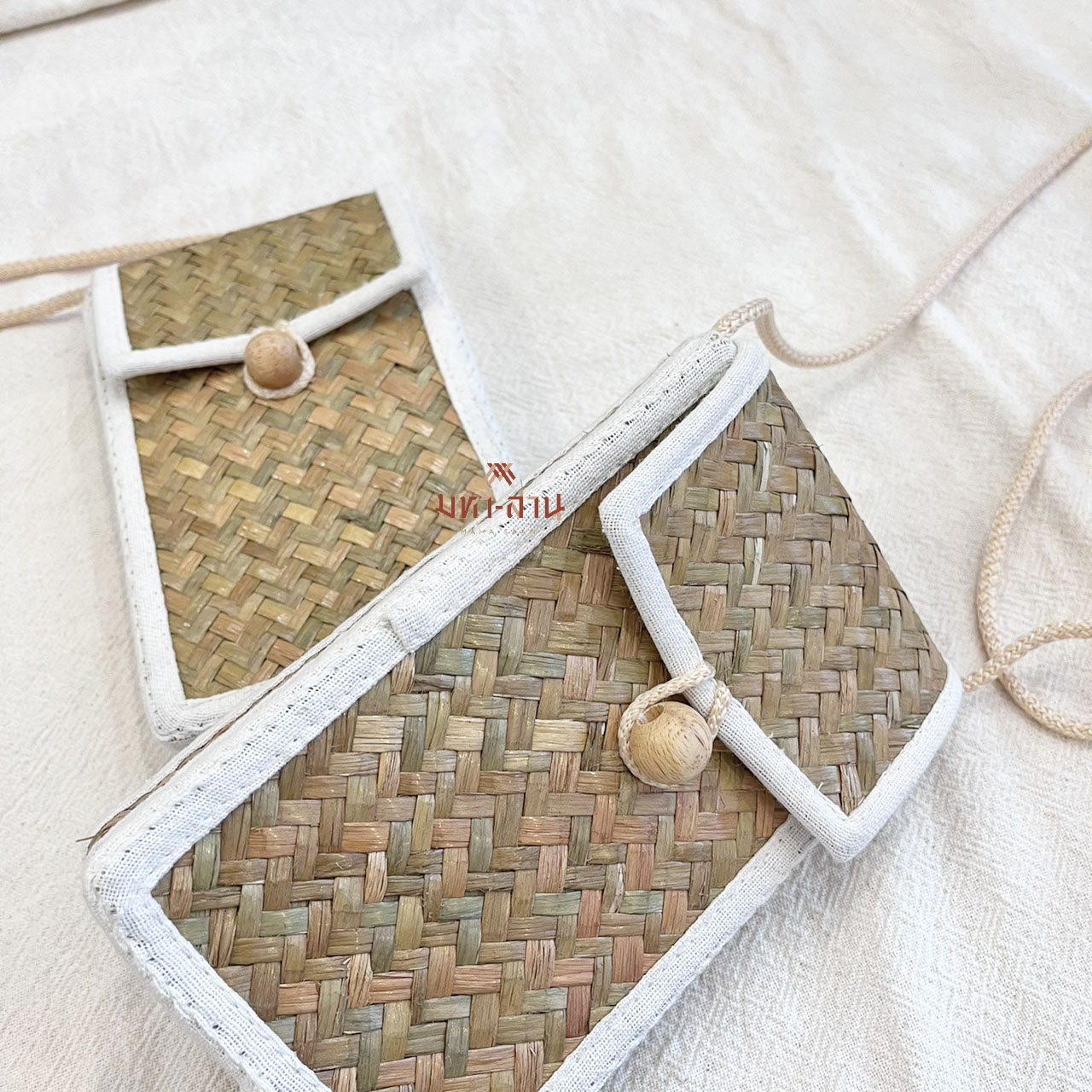 กระเป๋าสะพาย กระเป๋าใส่มือถือ กระเป๋าสาน กระเป๋ามินิมอล กระเป๋าเกาหลี 📱