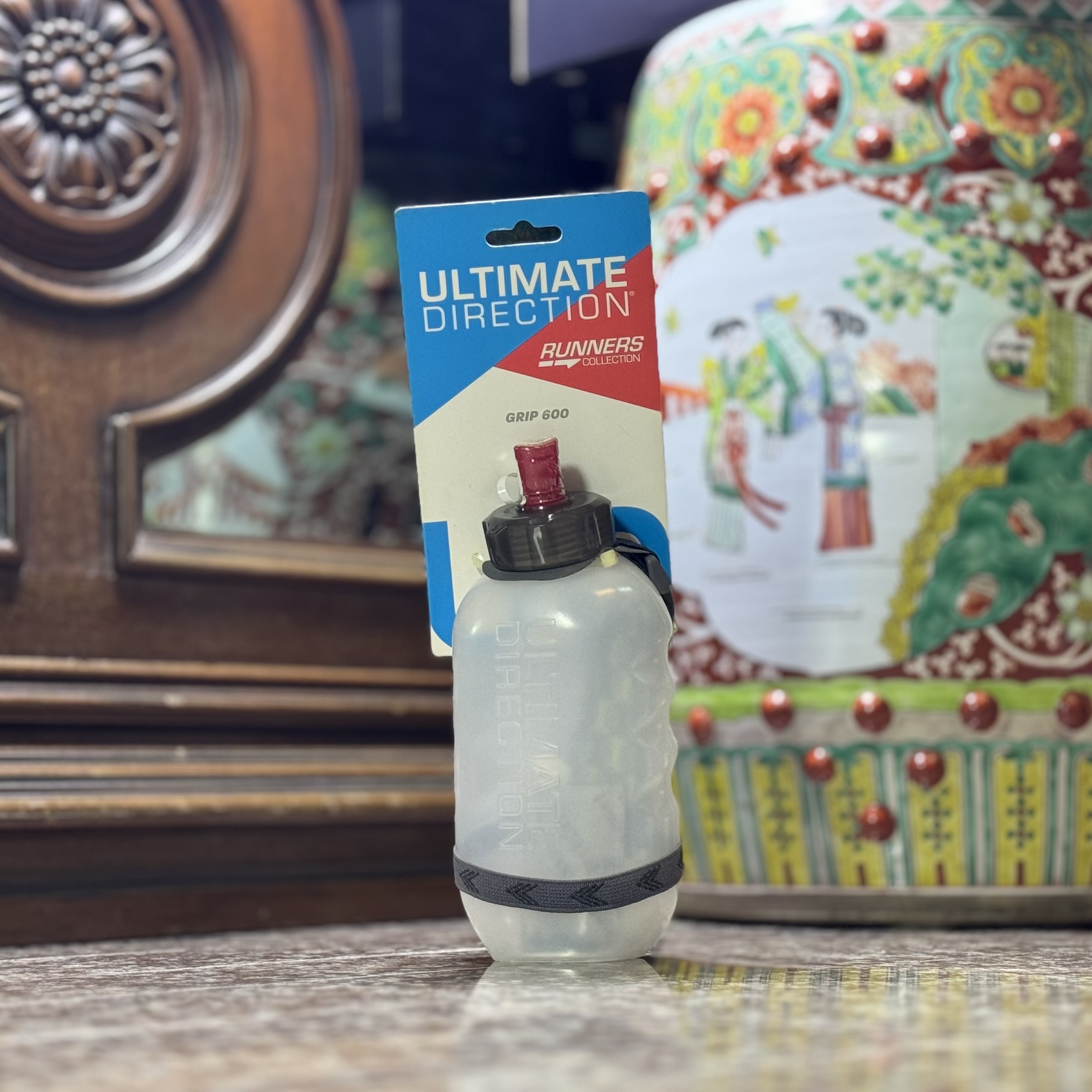 กระบอกน้ำ Ultimate Direction Grip 600 Water Bottle