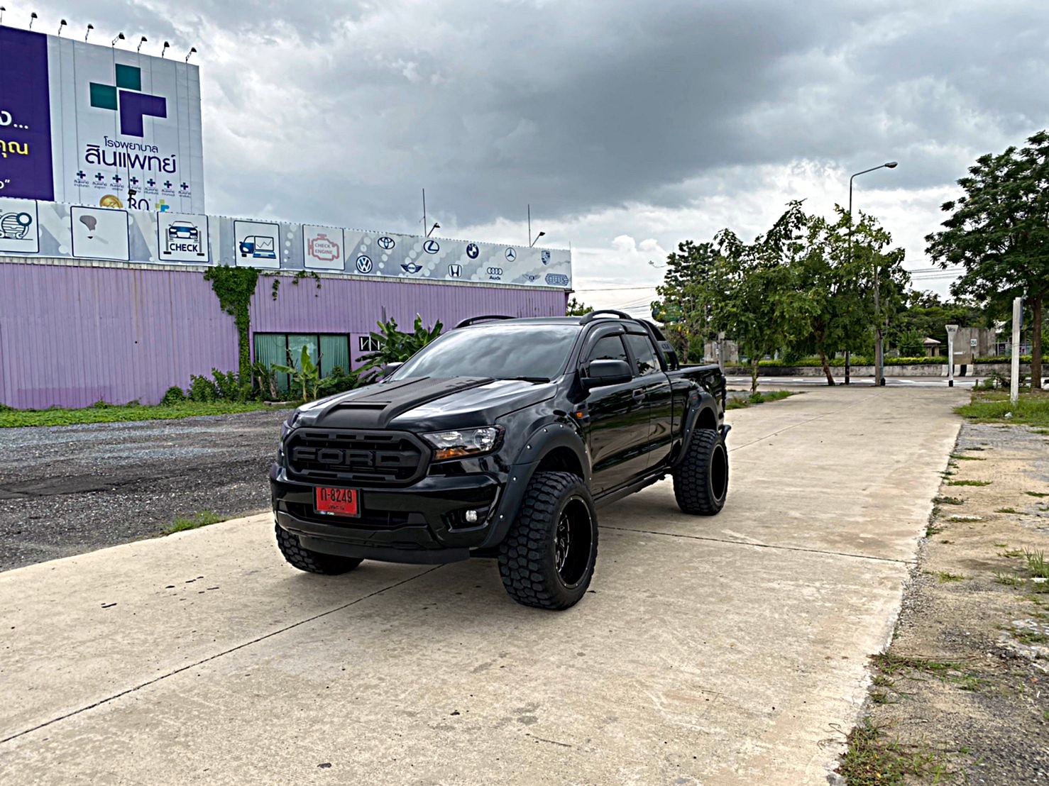 FORD ทรงเมกา ล้อเทพลึกสุดตาราง